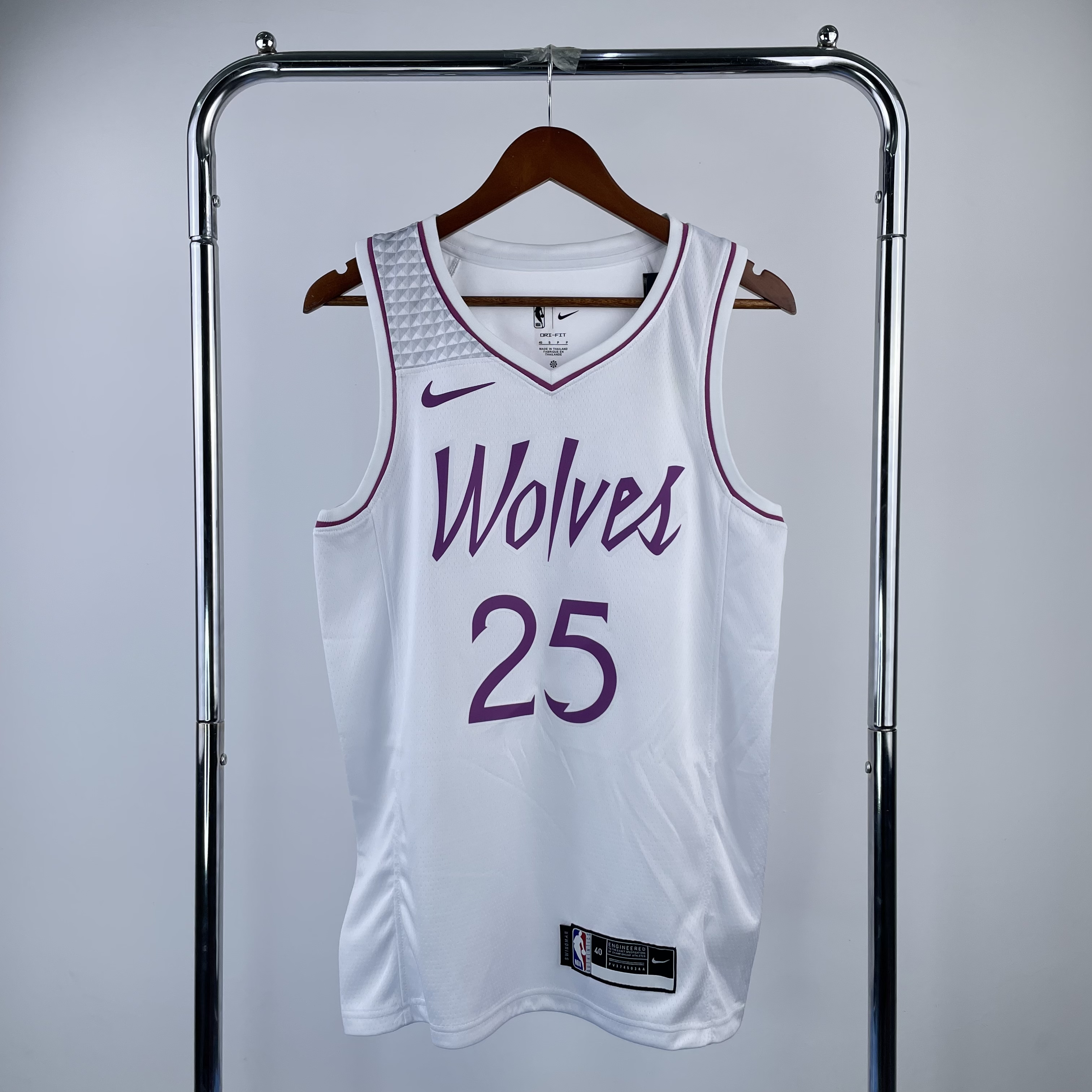 Timberwolves white and pink No. 25 Rose