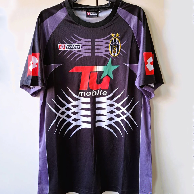 2001-2002 (Juventus) goalkeeper