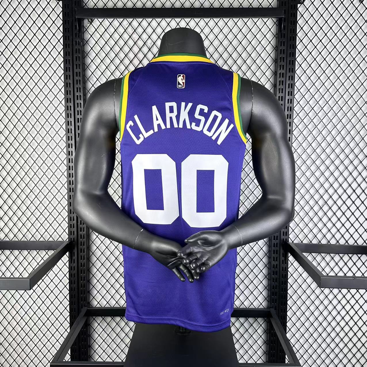 Season 24 Jazz throwback No. 00 Clarkson
