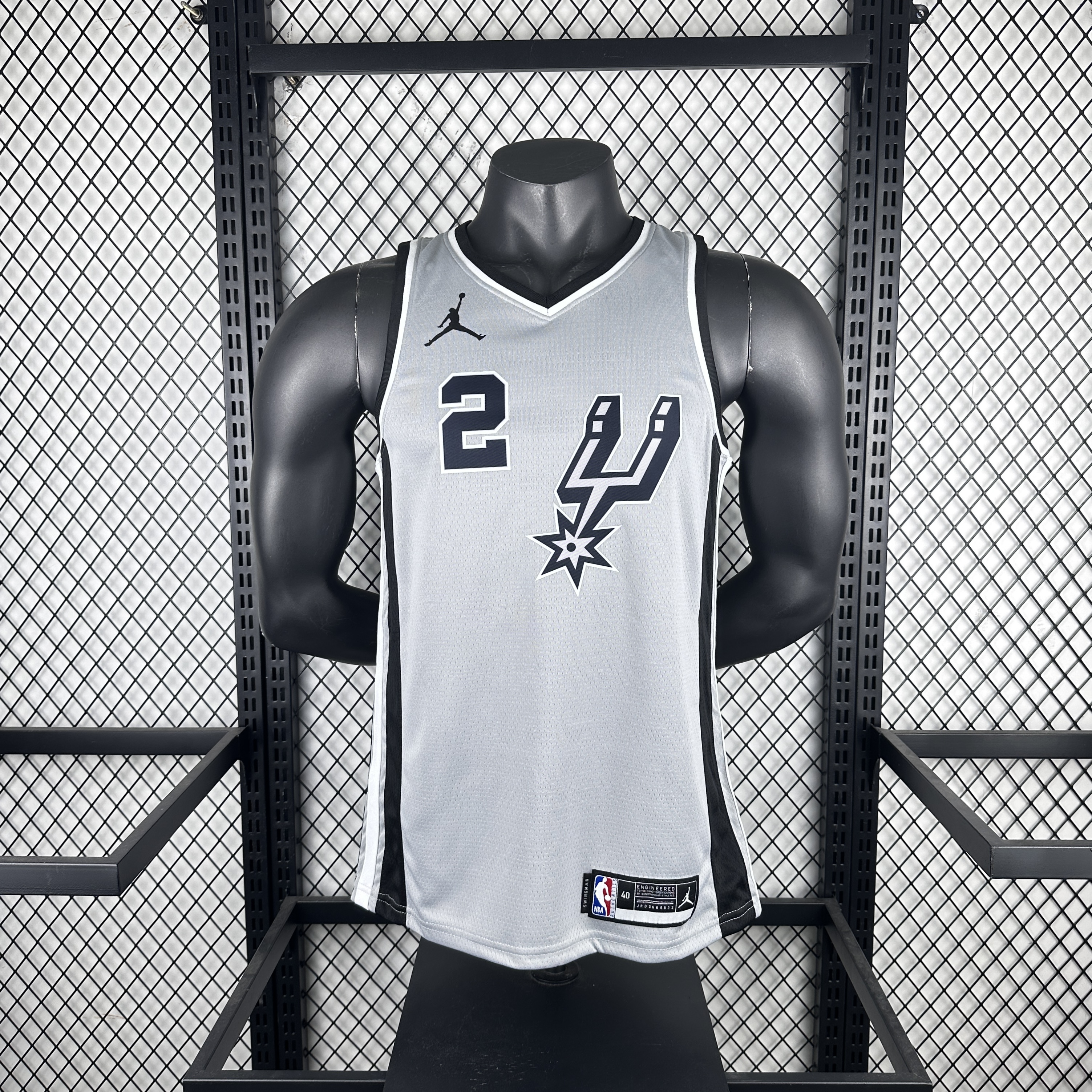 The 21 season Spurs gray flying man limited number 2 Leonard