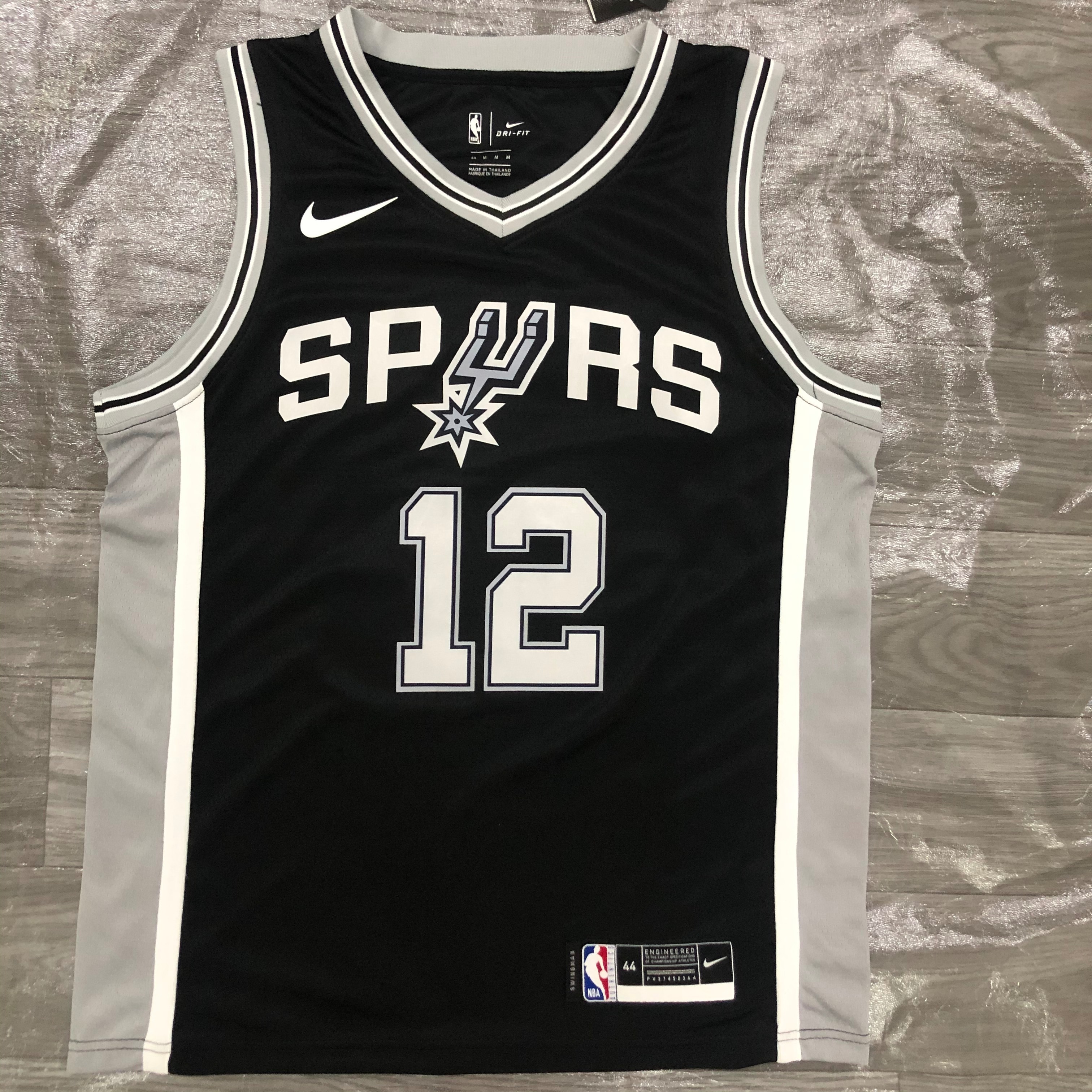 Spurs black 12 Aldridge