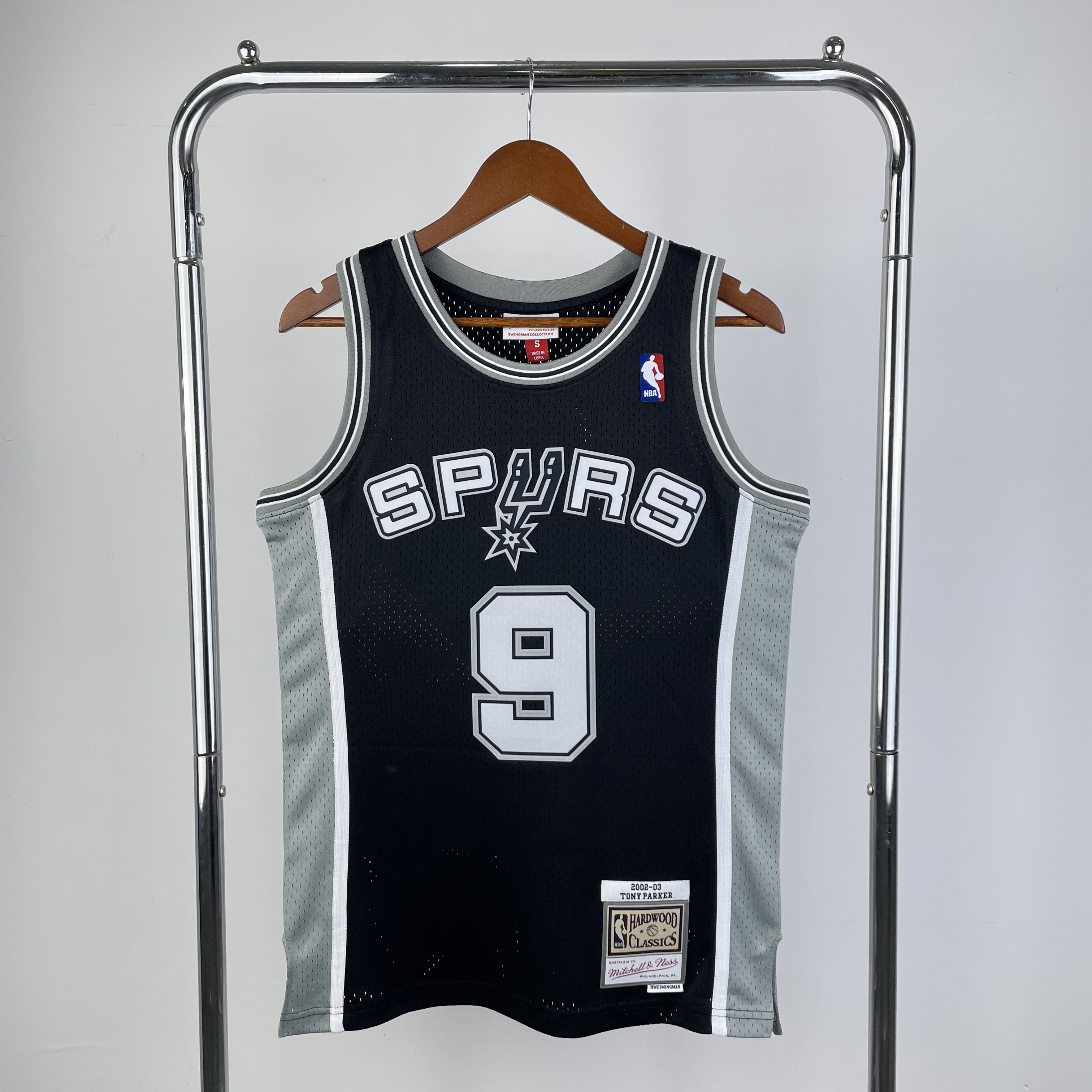 MN Hot Press throwback jersey SW Spurs 200203 Black No. 9 Parker