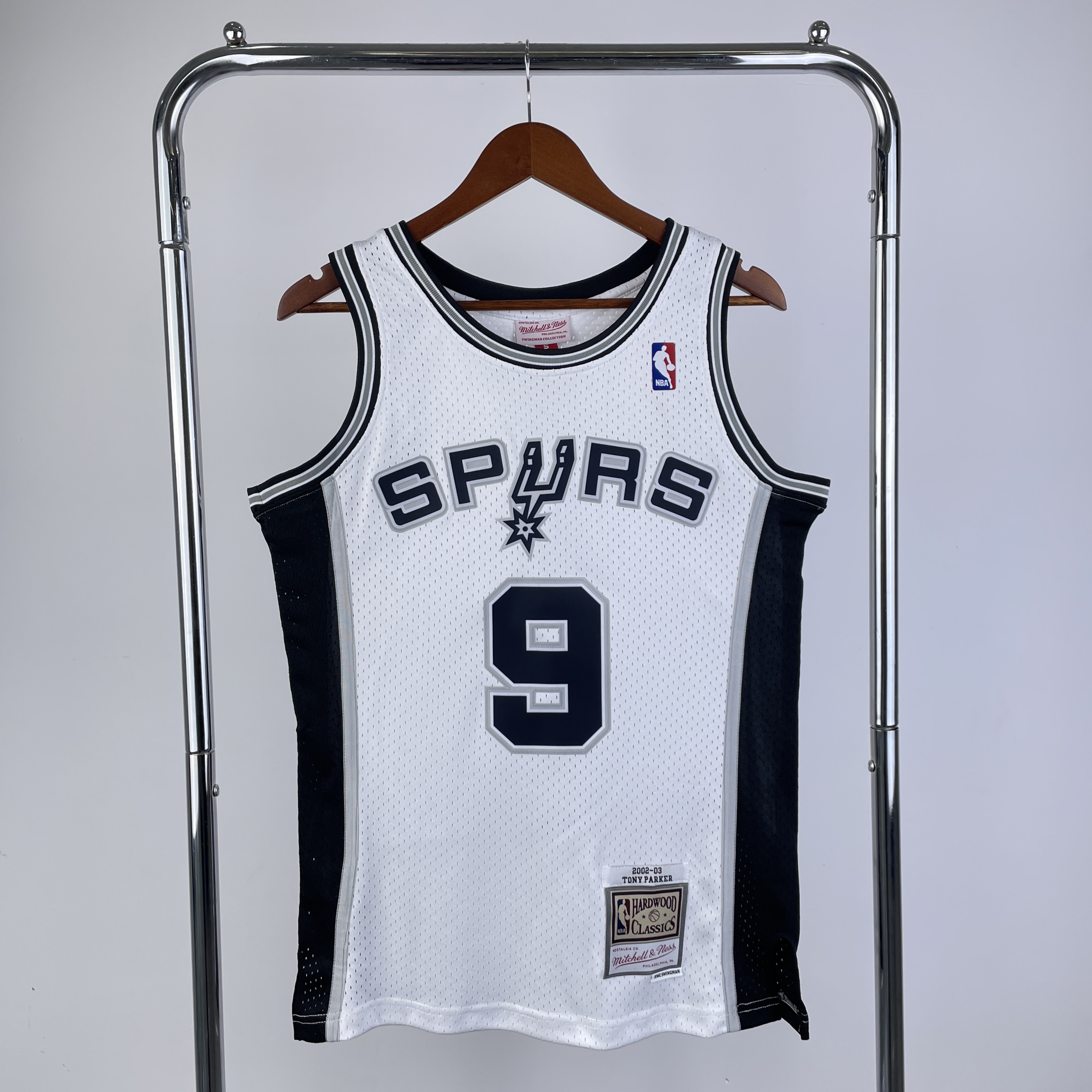 MN Hot Press throwback jersey SW Spurs 200203 white No. 9 Parker