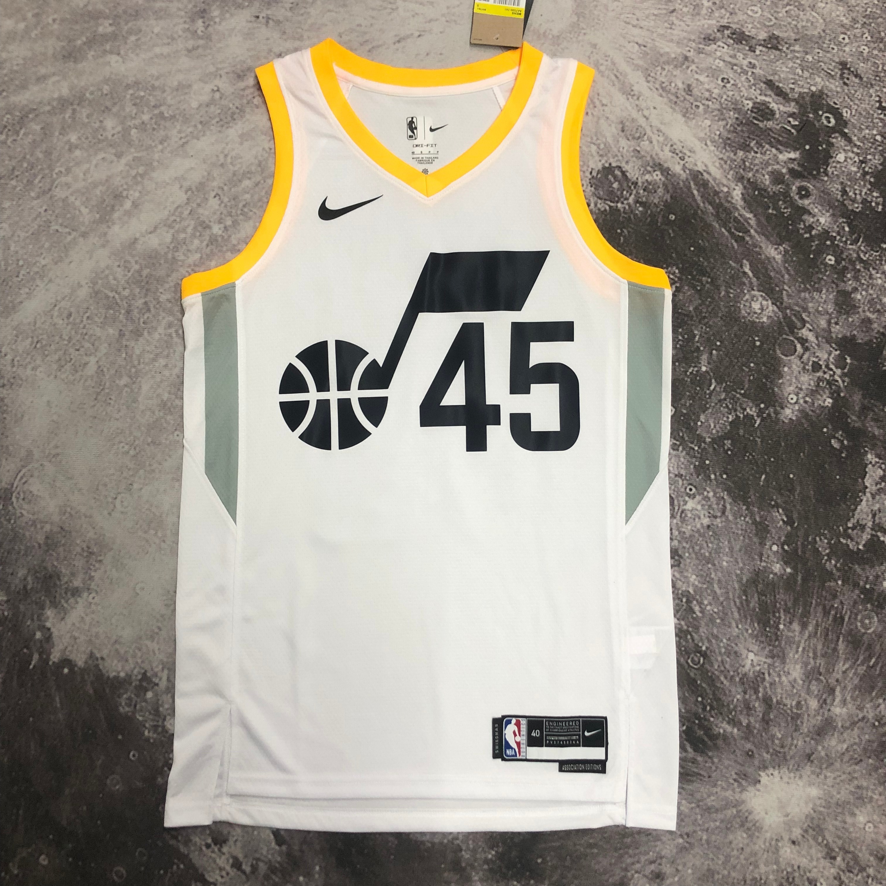 23 season Jazz home white 45 Mitchell