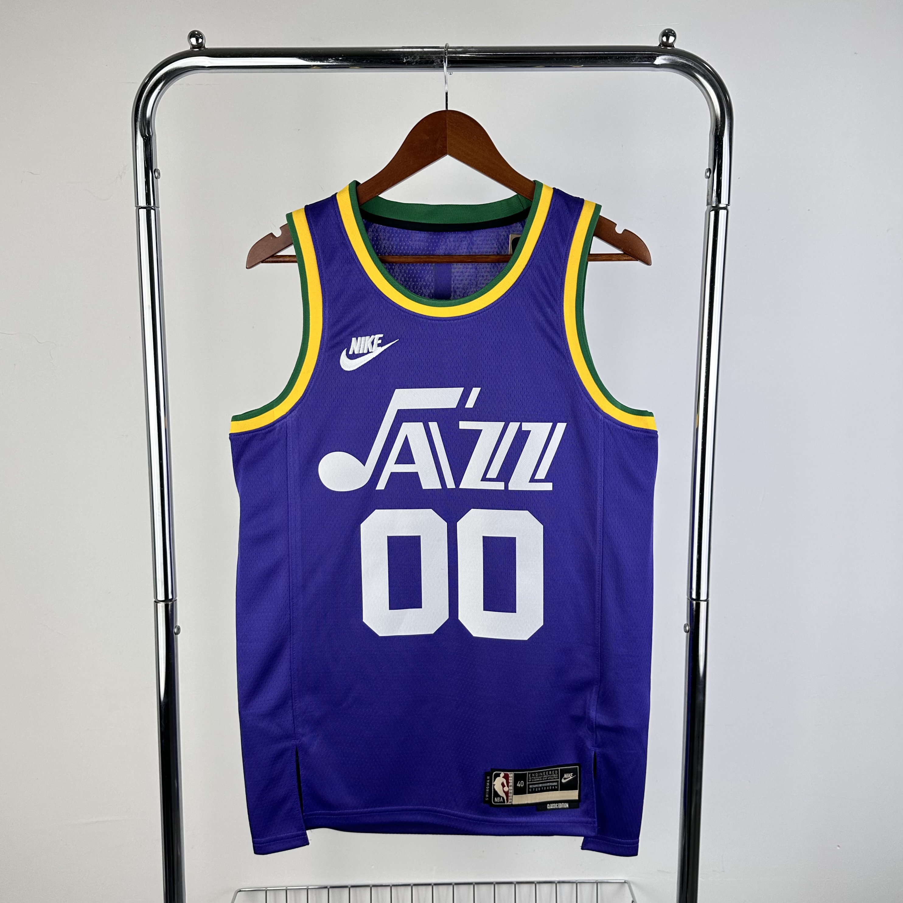 Season 24 Jazz throwback No. 00 Clarkson