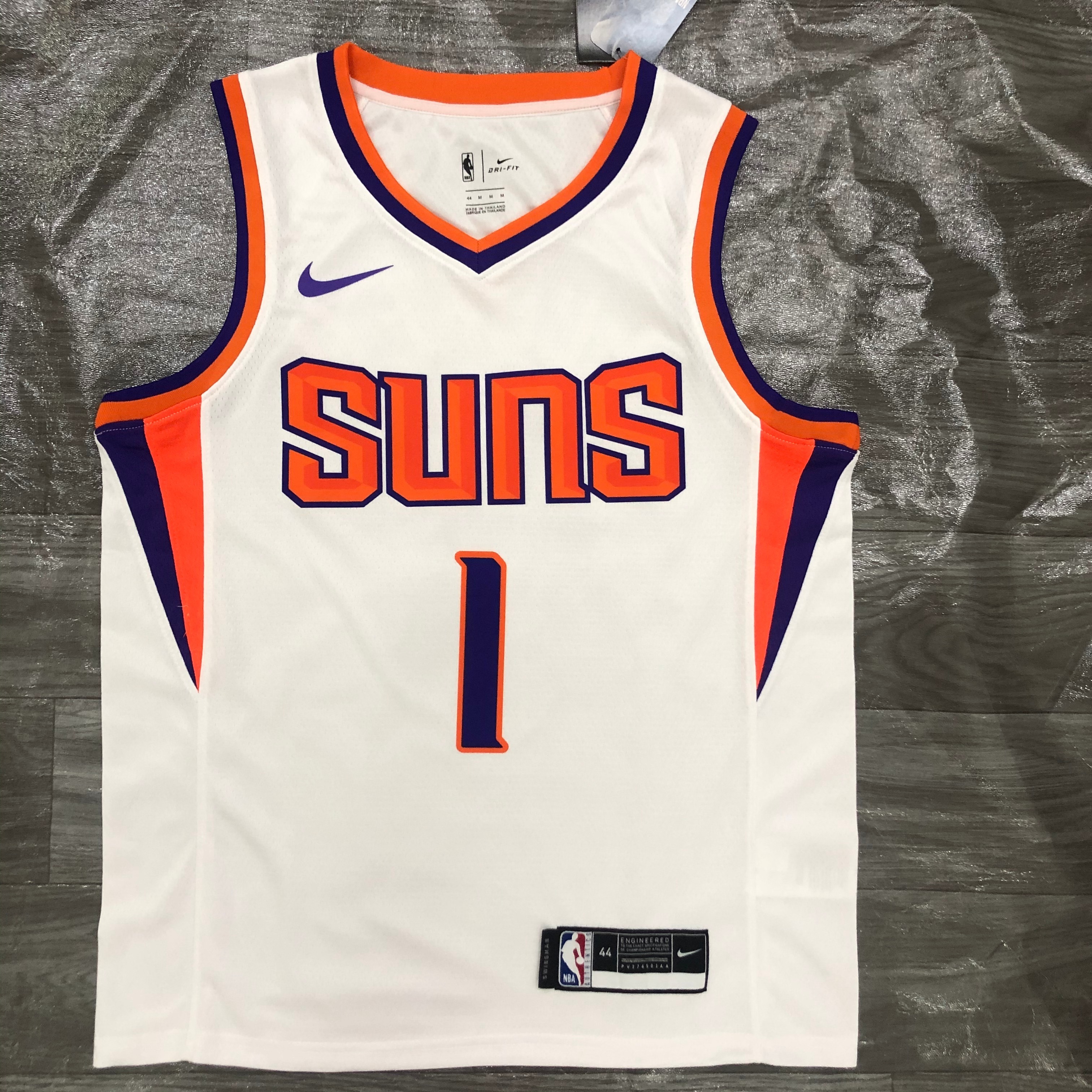 SUNS white number 1 Booker