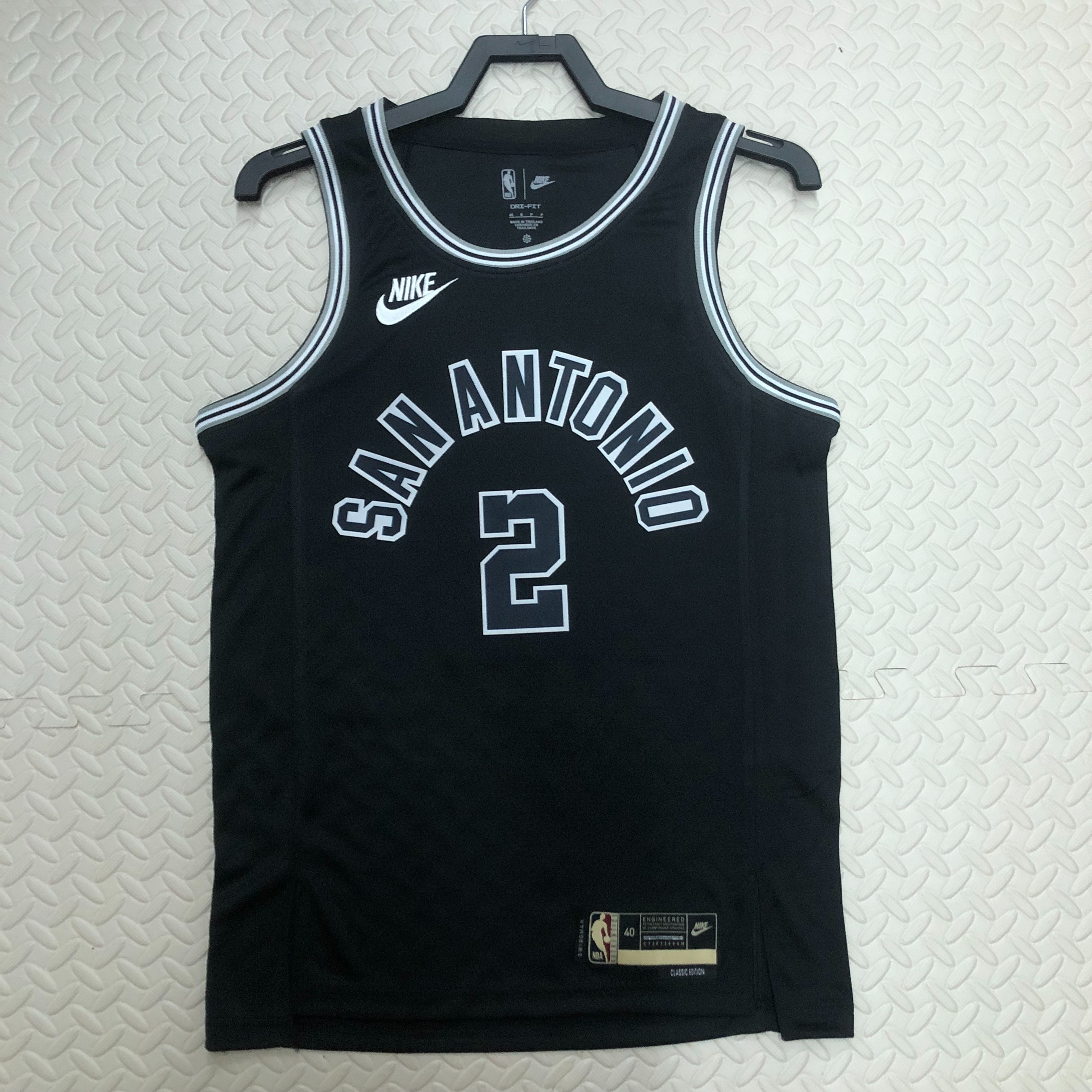 23 Spurs retro # 2 Leonard