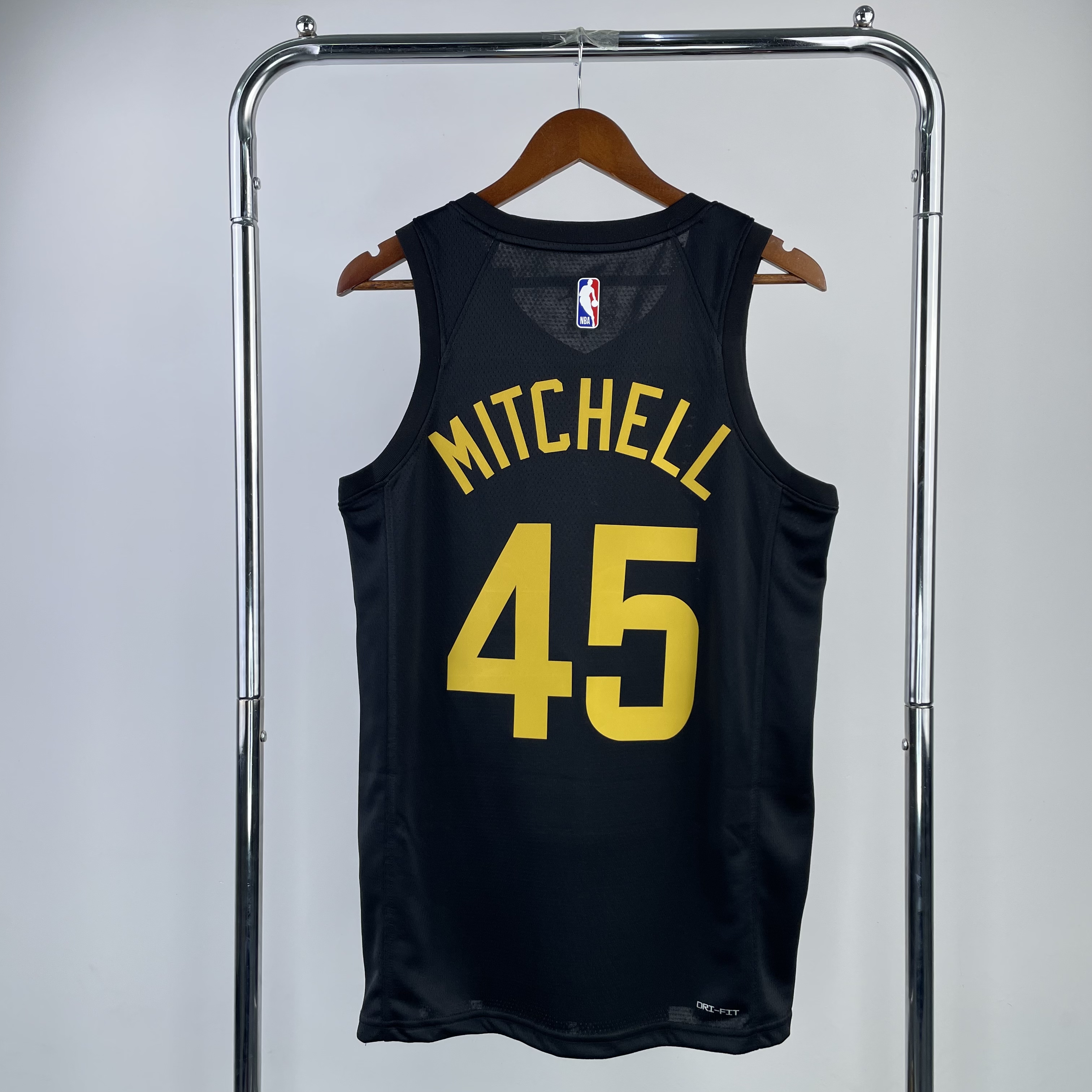 season 23 The Jazz limited No. 45 Mitchell