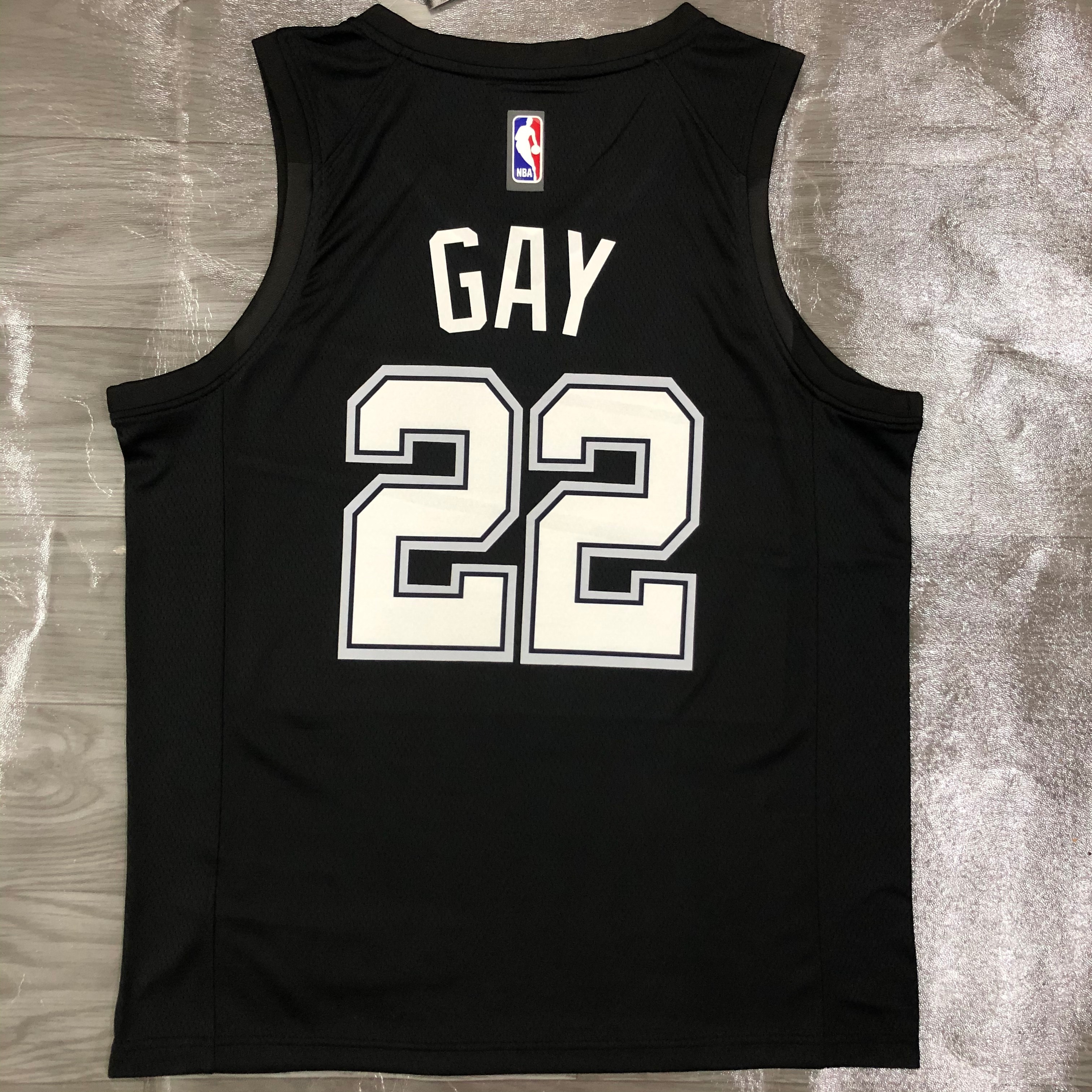 # 22 Gay, Spurs City, season 21