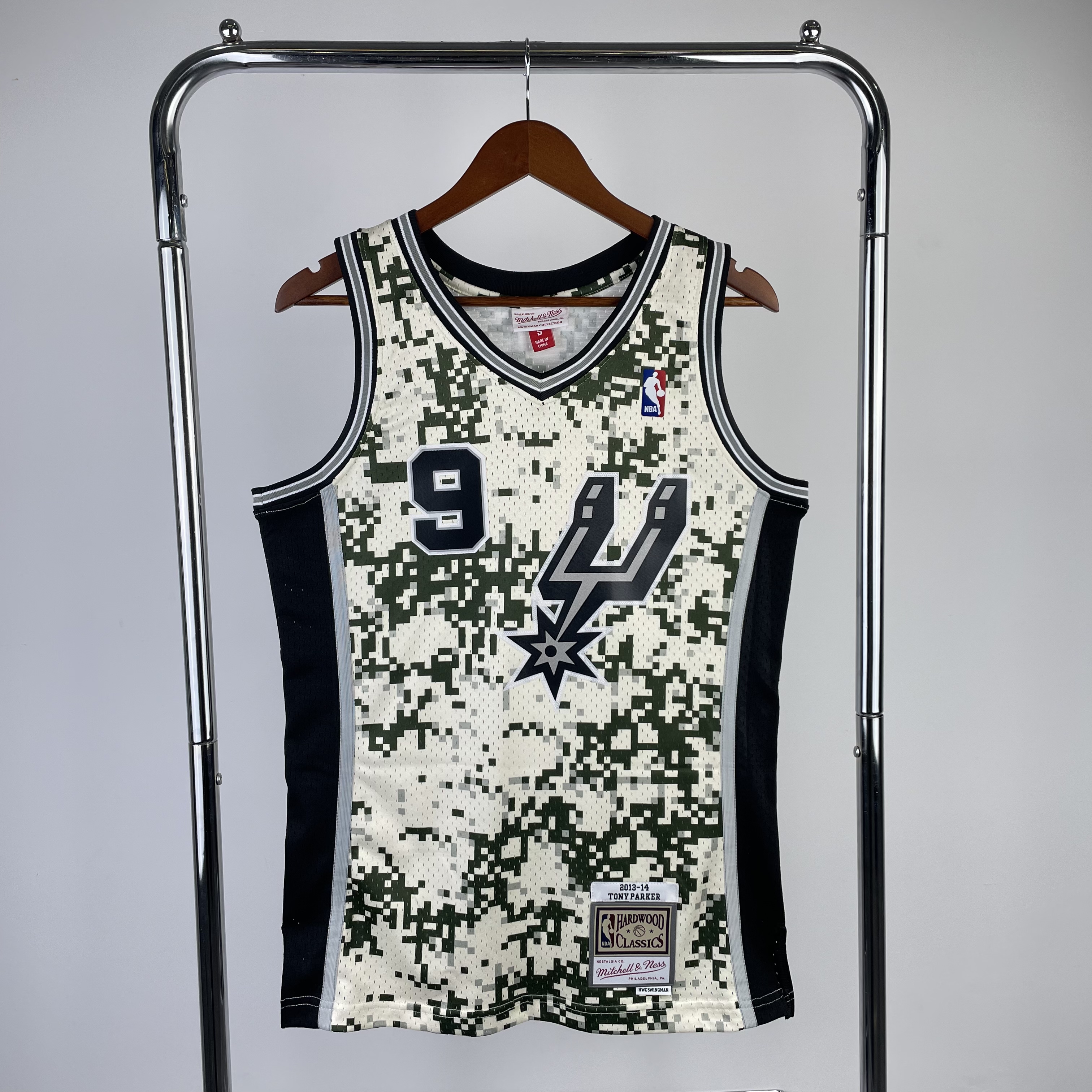 MN Hot Press Throwback Jersey SW Spurs 1314 Camo No. 9 Parker