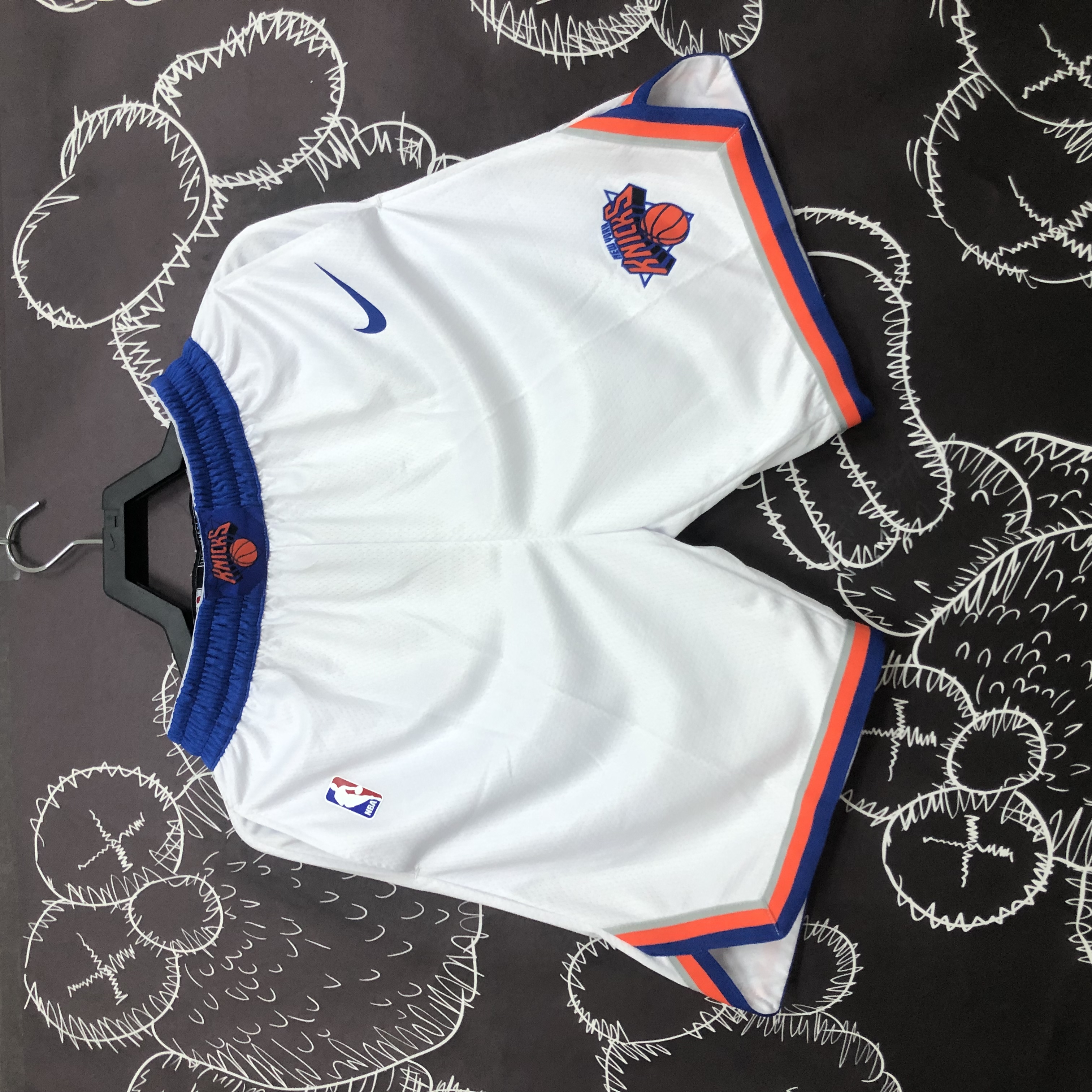 Knicks white shorts