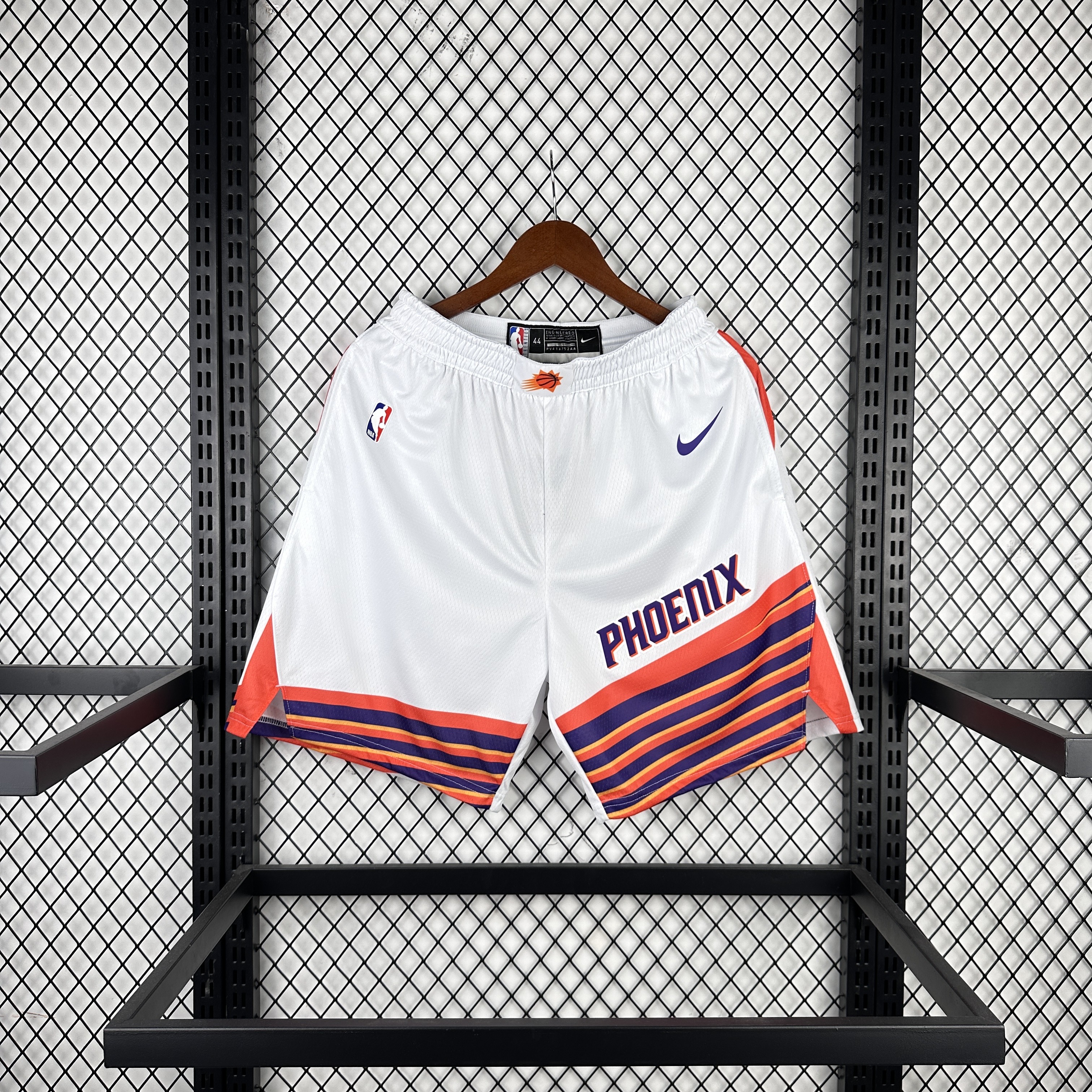 24 SUNS home white pants