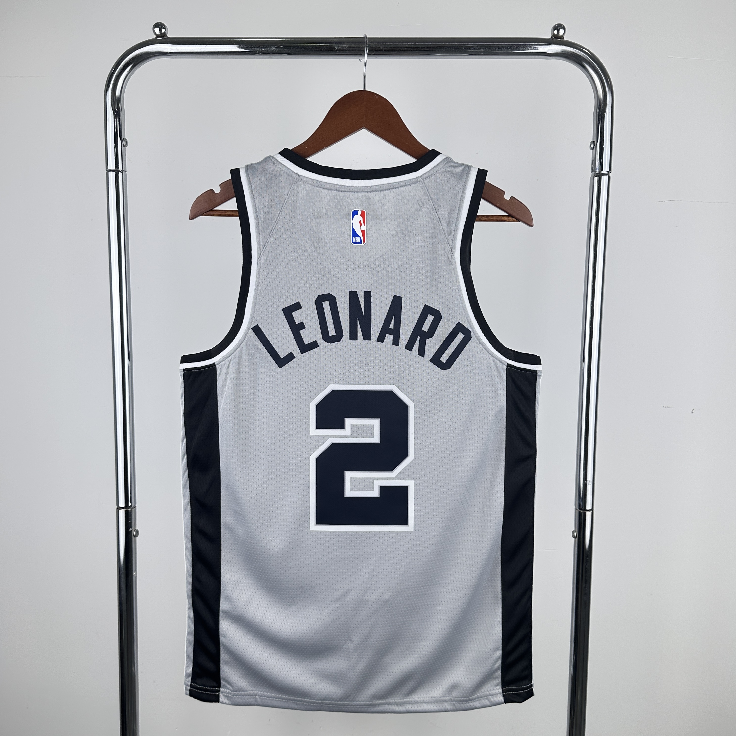 The 21 season Spurs gray flying man limited number 2 Leonard