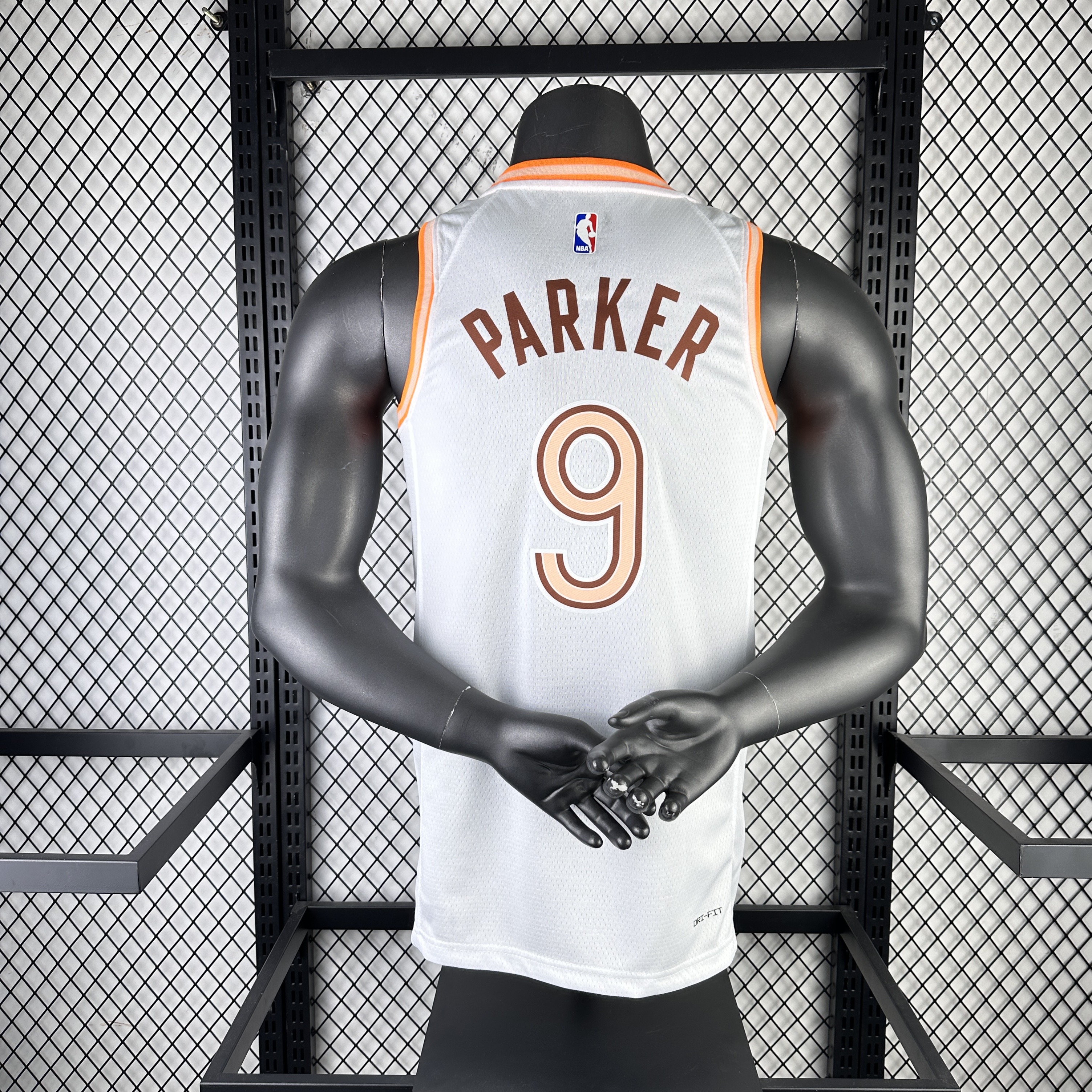 # 9 Parker of the Spurs' 24 Urban edition