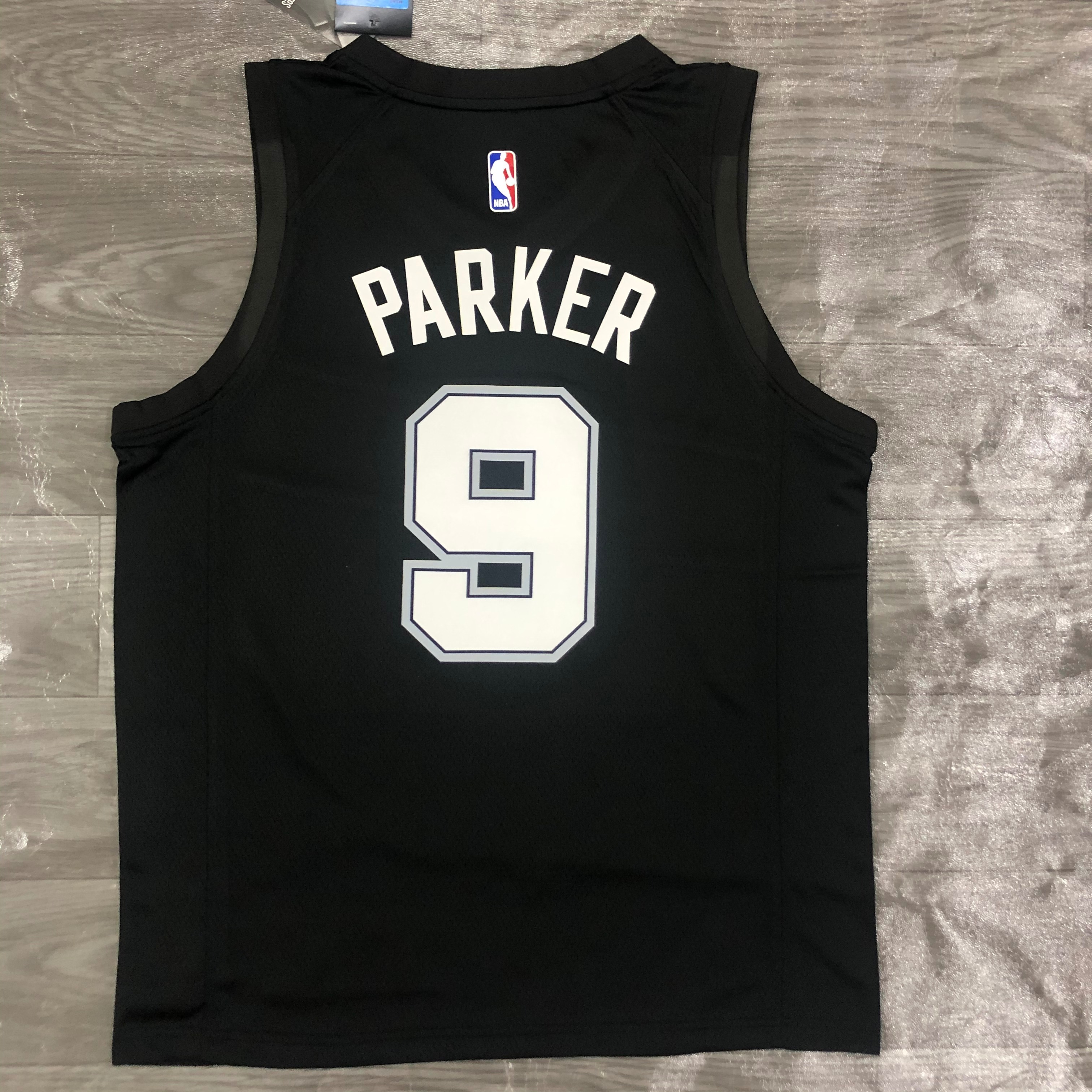 Spurs' season 21 City version number 9  Parker