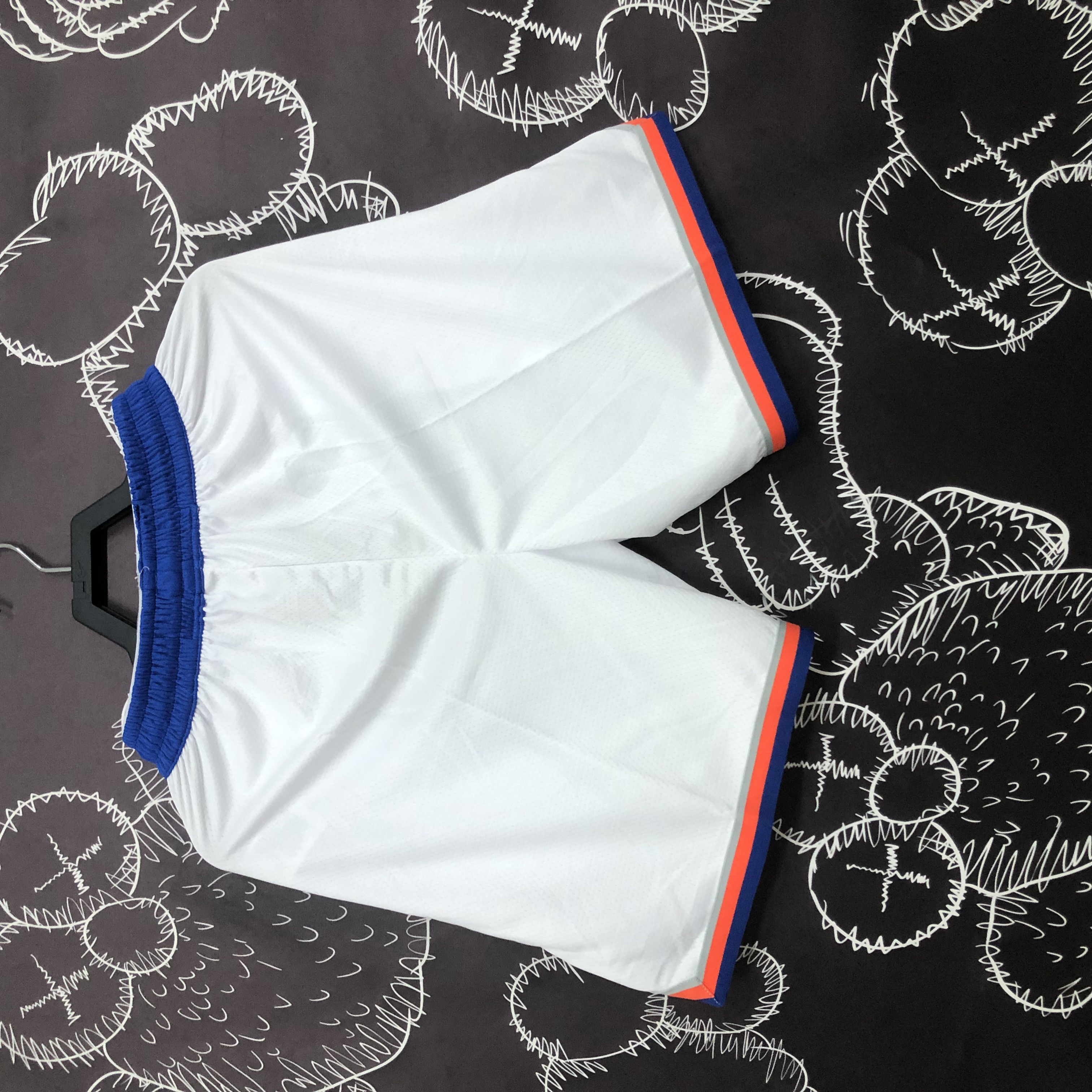 Knicks white shorts