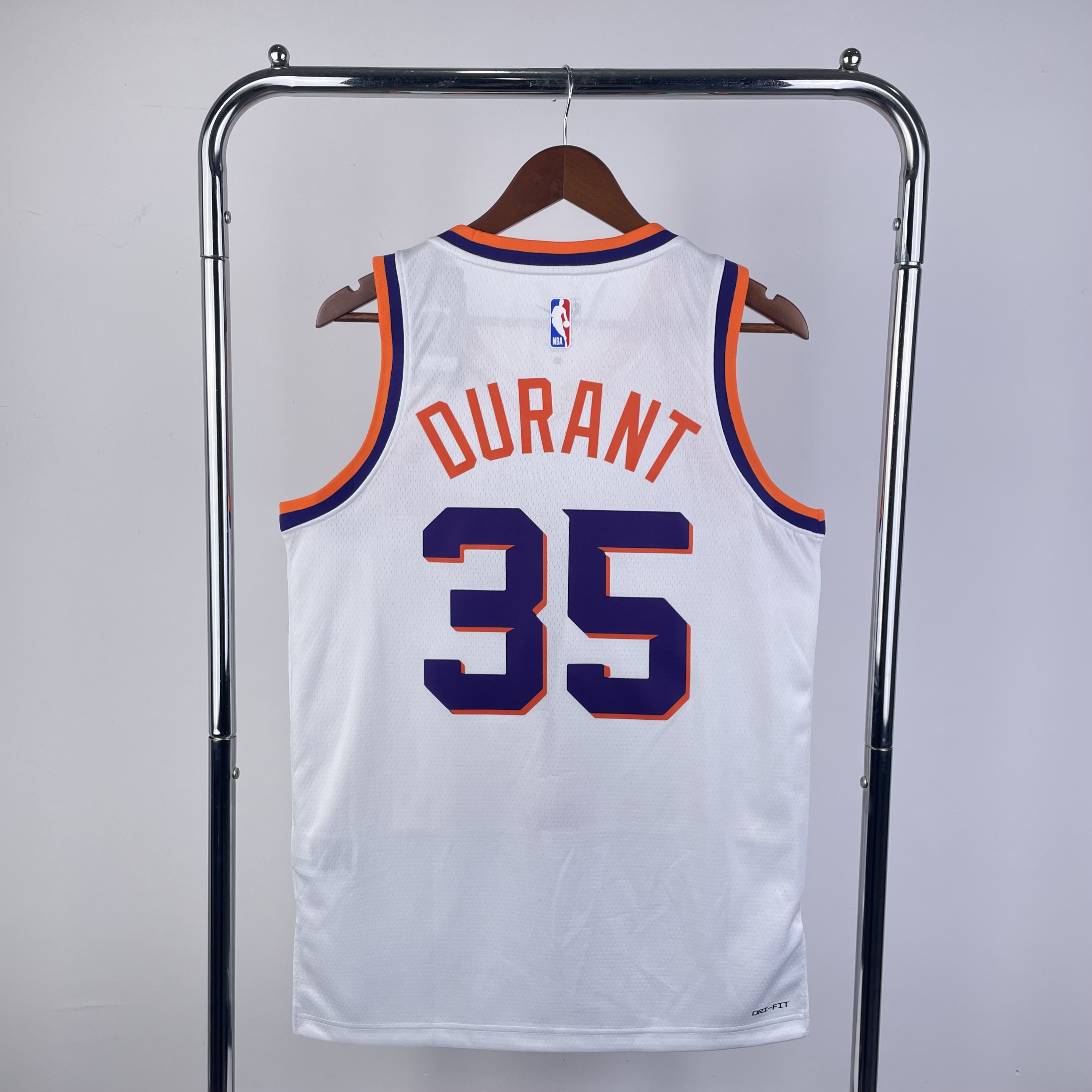 24 SUNS home white 35 Durant