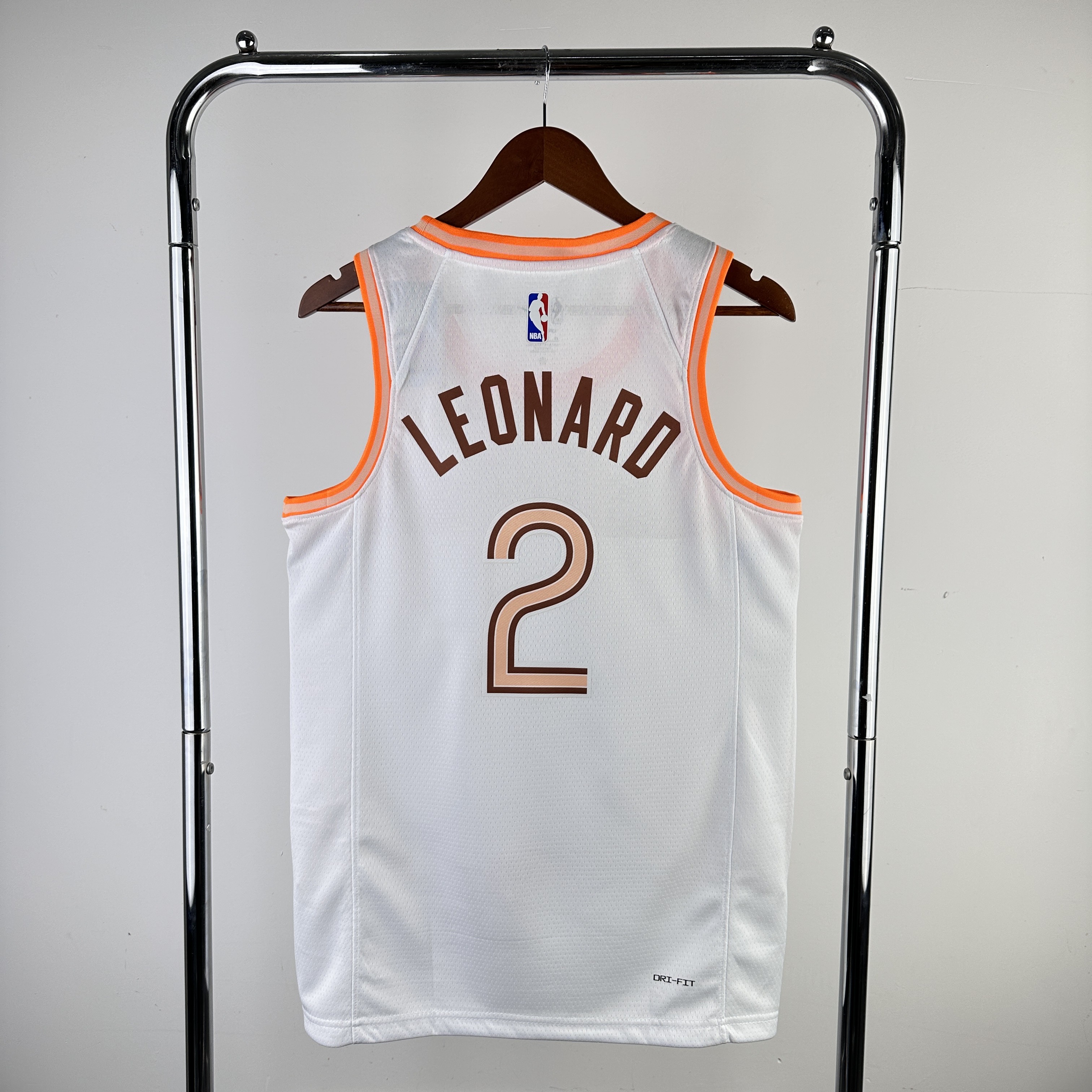 24 season Spurs City version of the No. 2 Leonard
