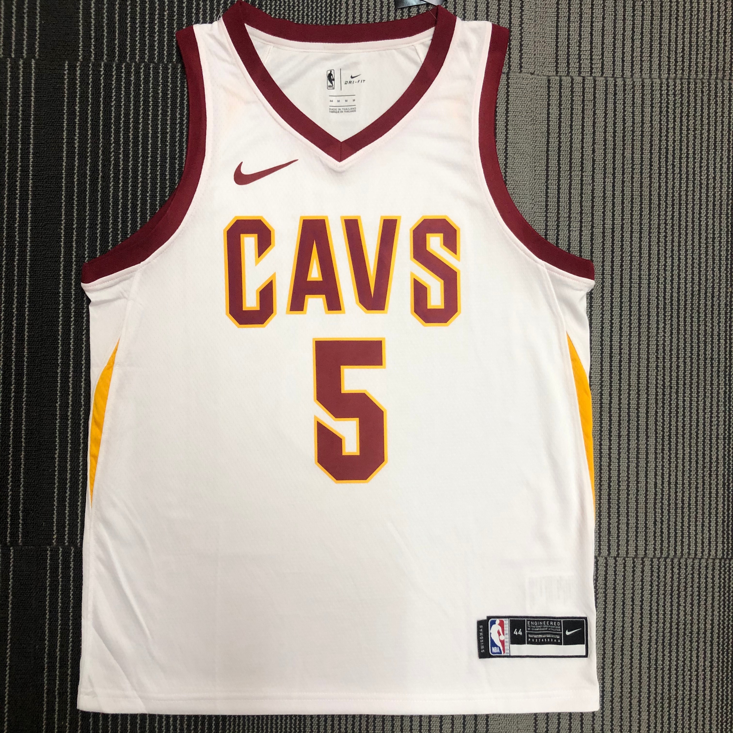 Cavaliers white No. 5 Smith JR