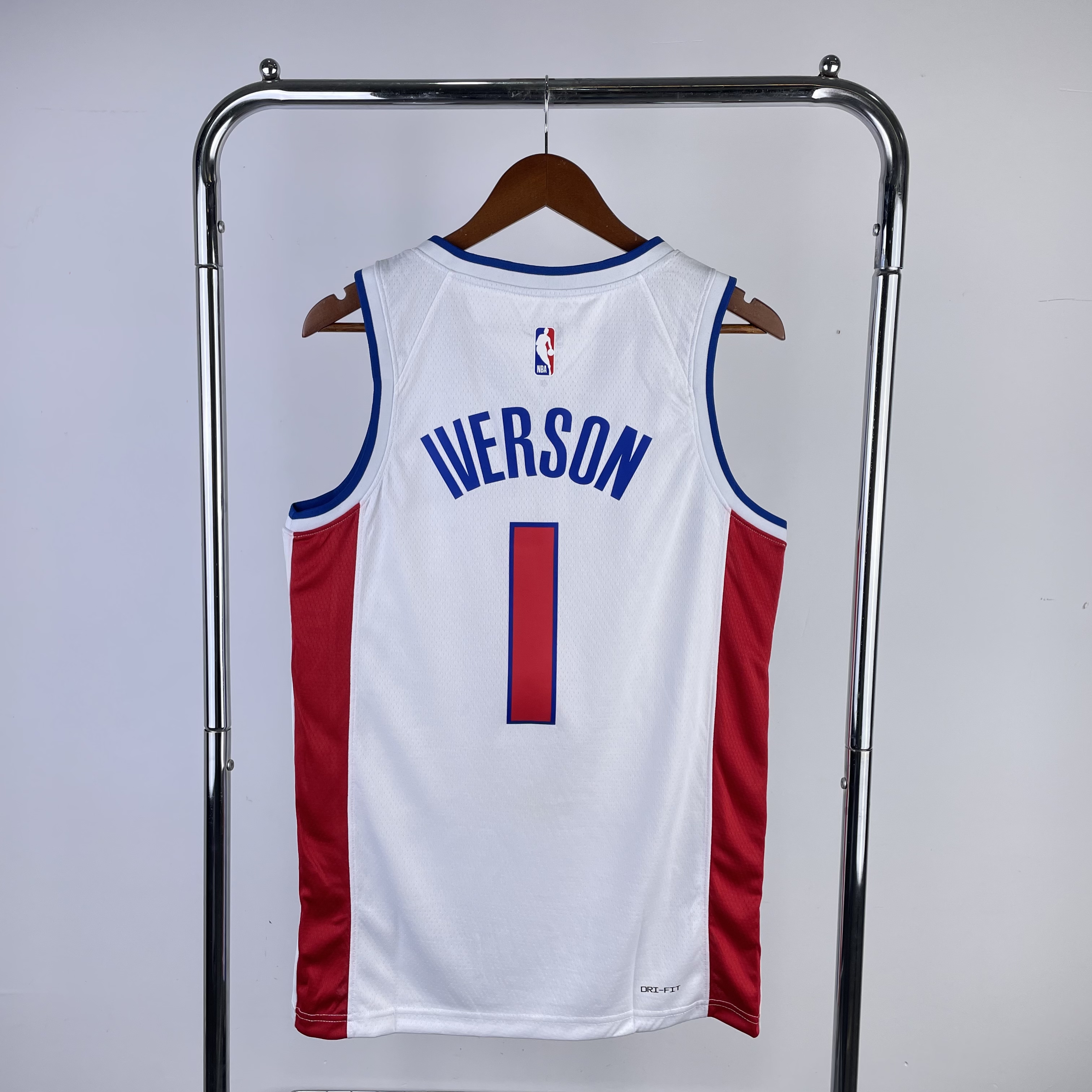 23 season Pistons white No.1 Iverson