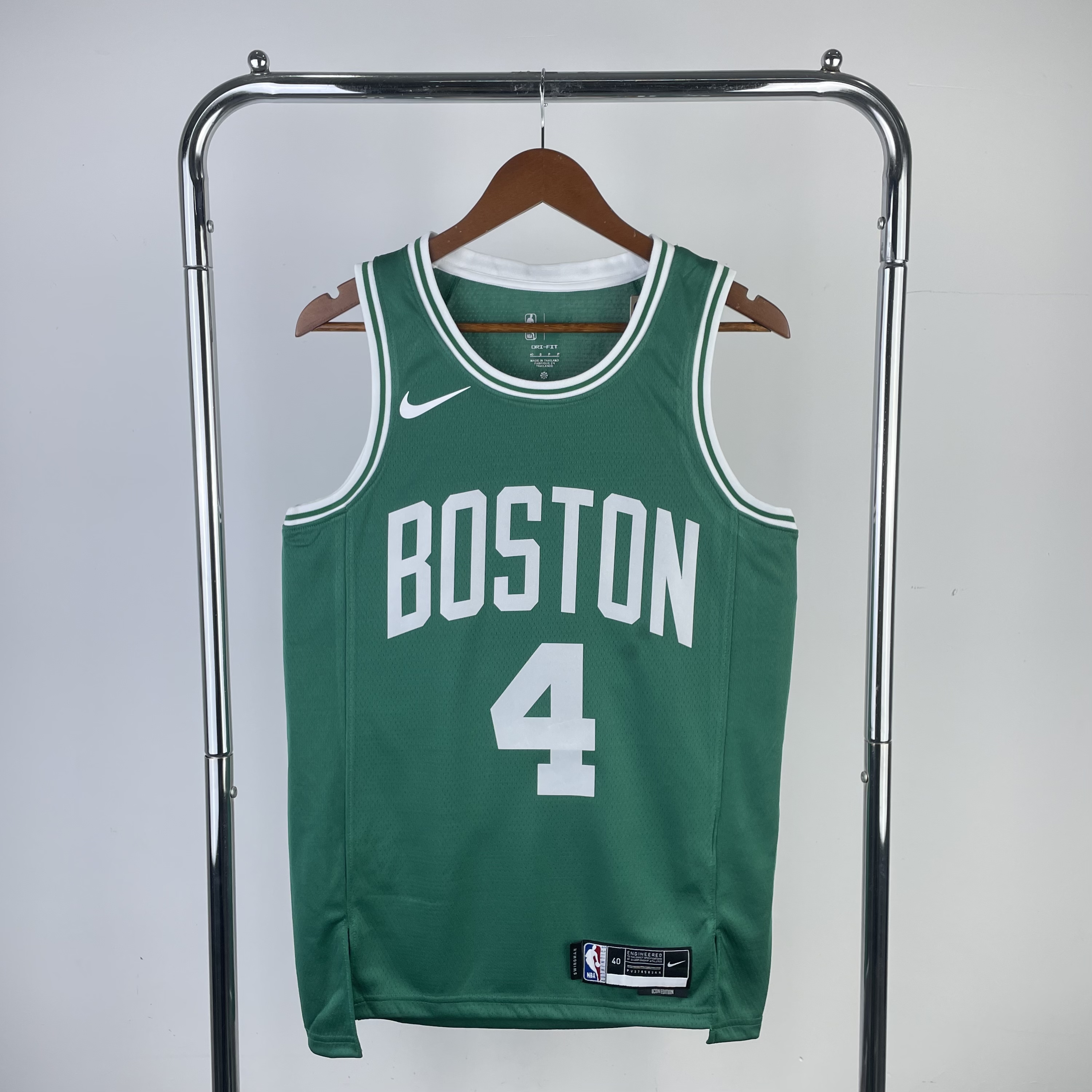 Season 23 Celtics away green No. 4 Holiday
