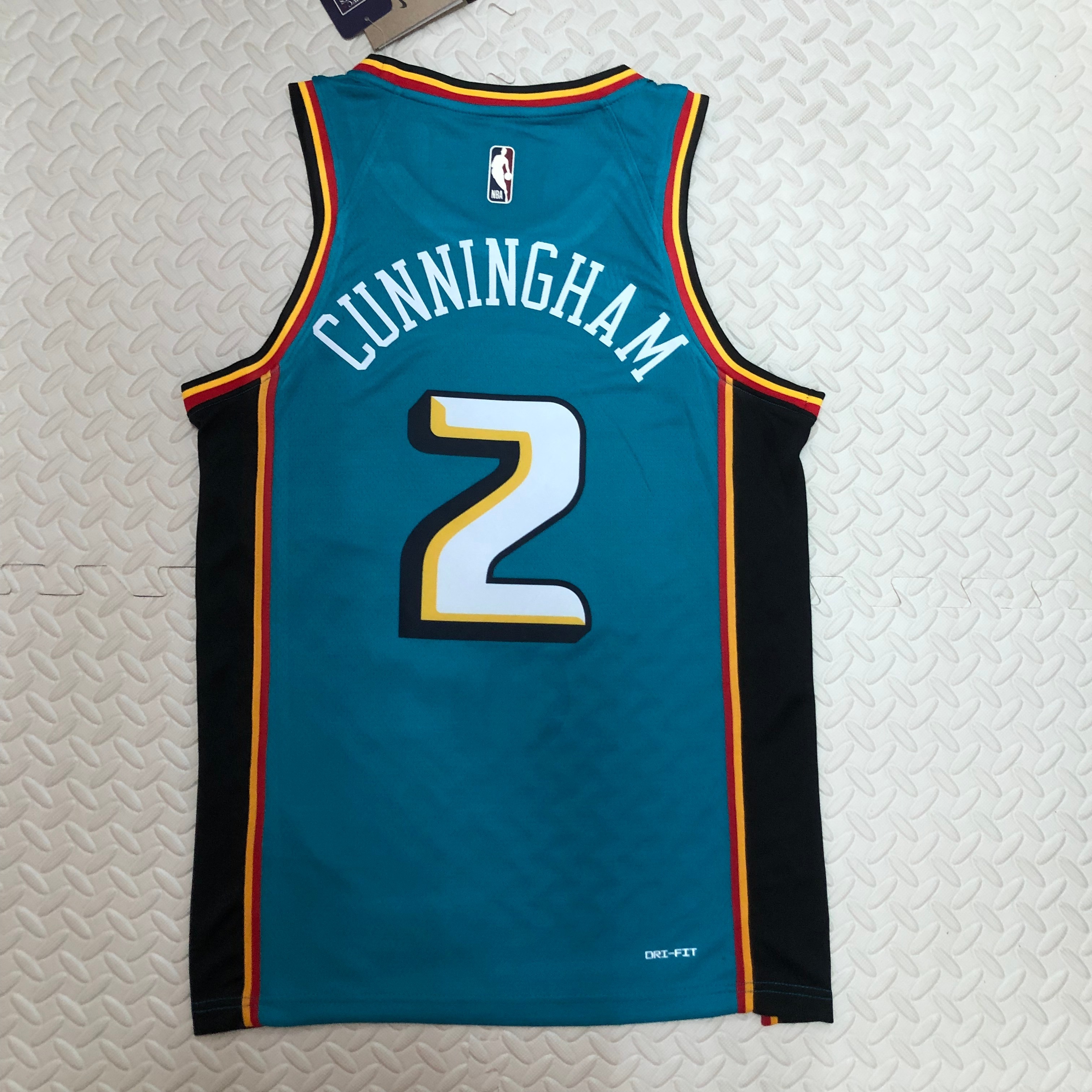 '23 Pistons throwback No. 2 Cunningham