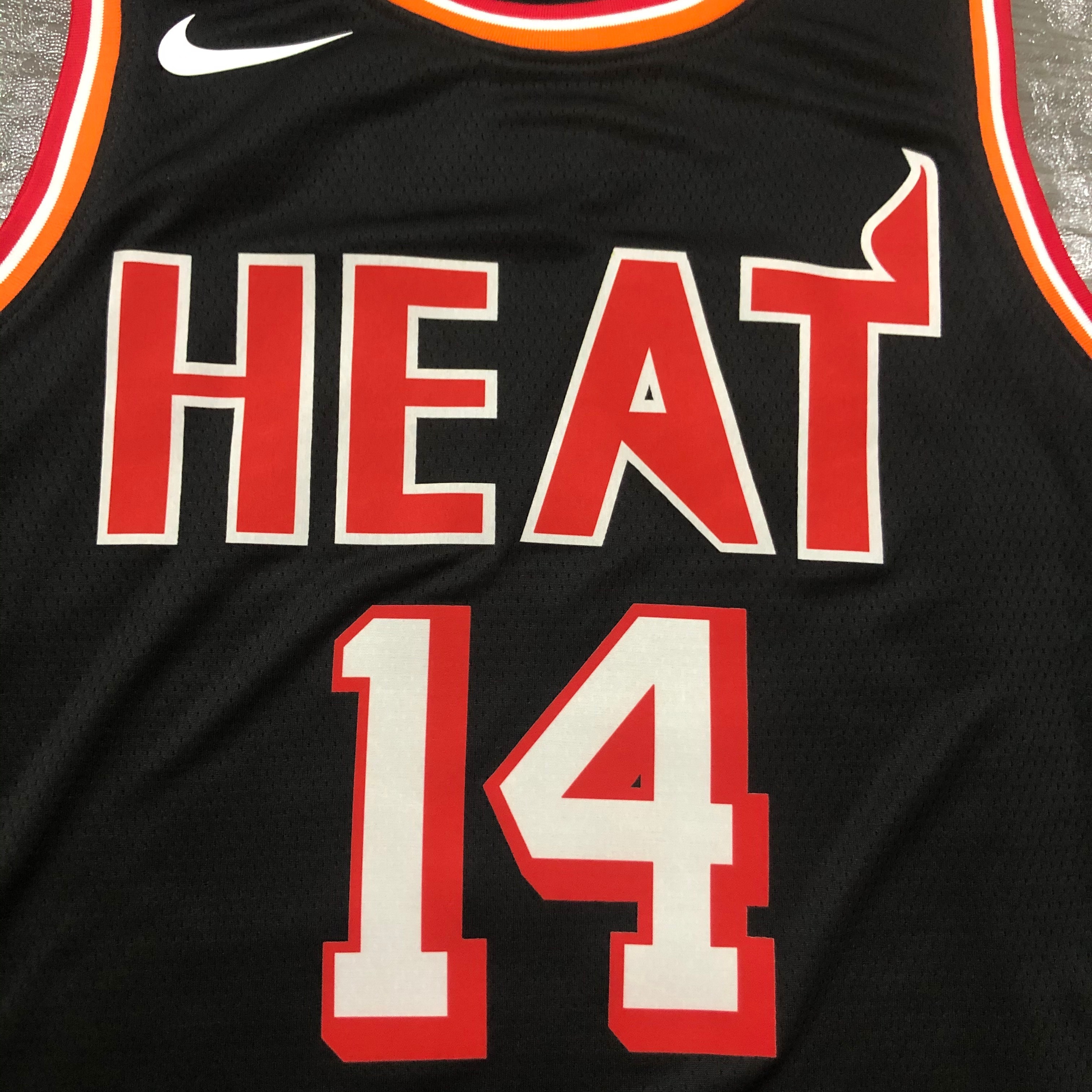18 Heat throwback night black No. 14 HERRO
