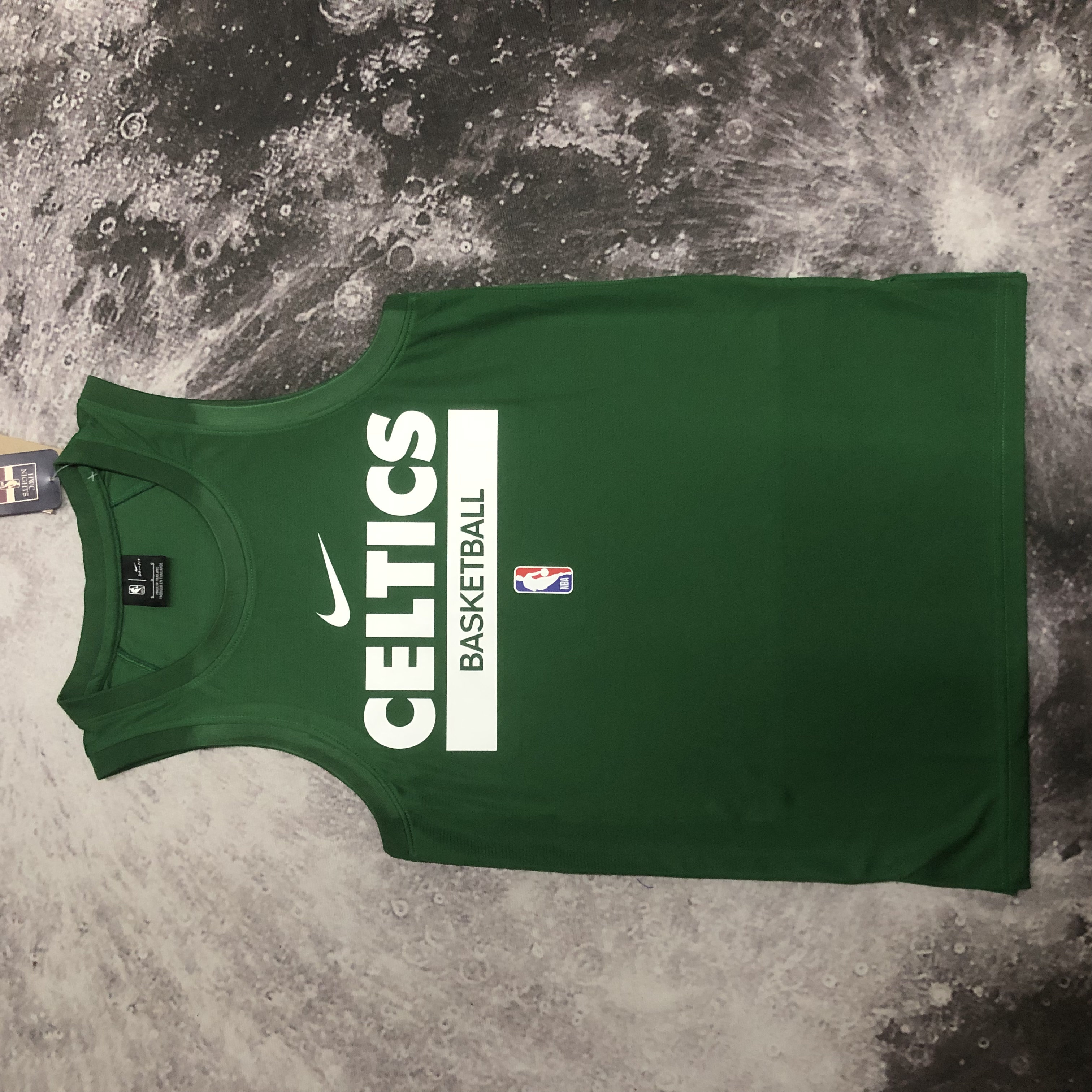 '23 Celtics green player's training vest