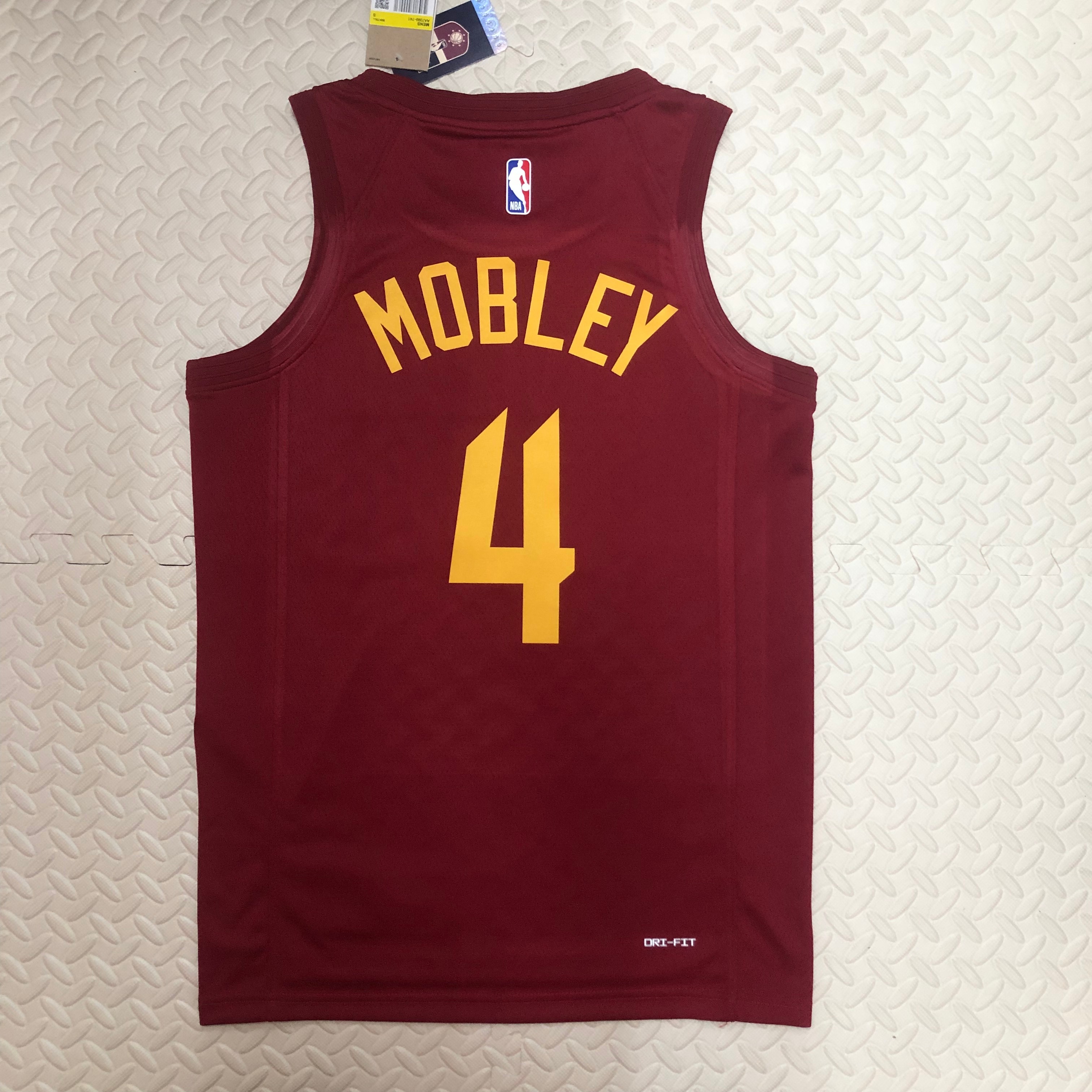 '23 Cavaliers road No. 4 Mobley
