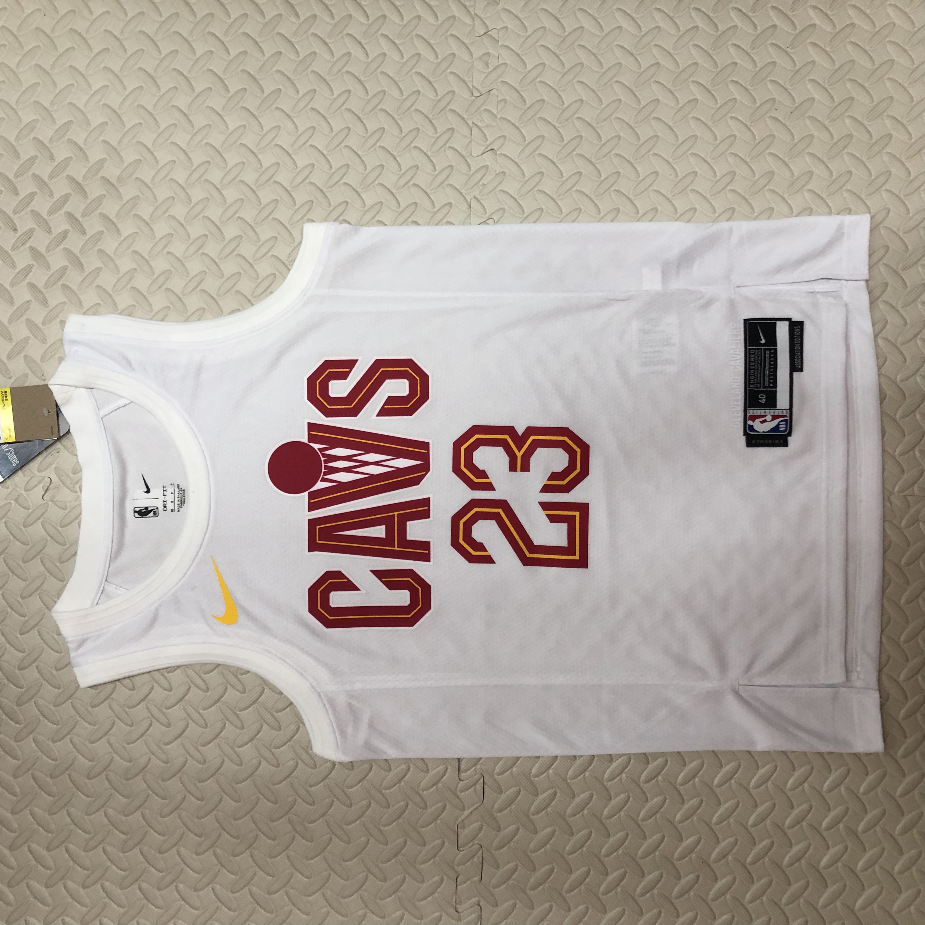 23 Cavaliers home 23 James