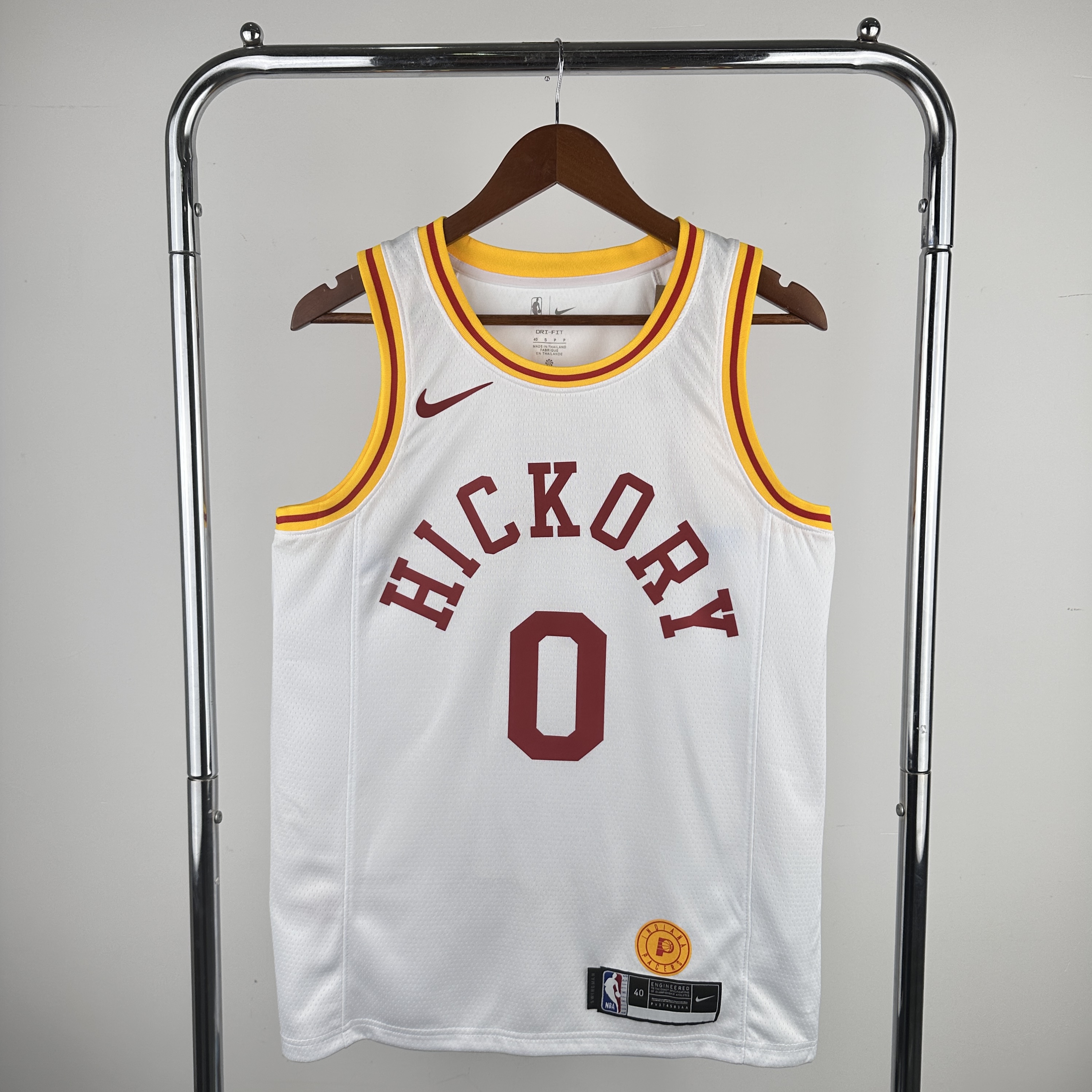 Season 20 Pacers retro white No. 0 Halliburton