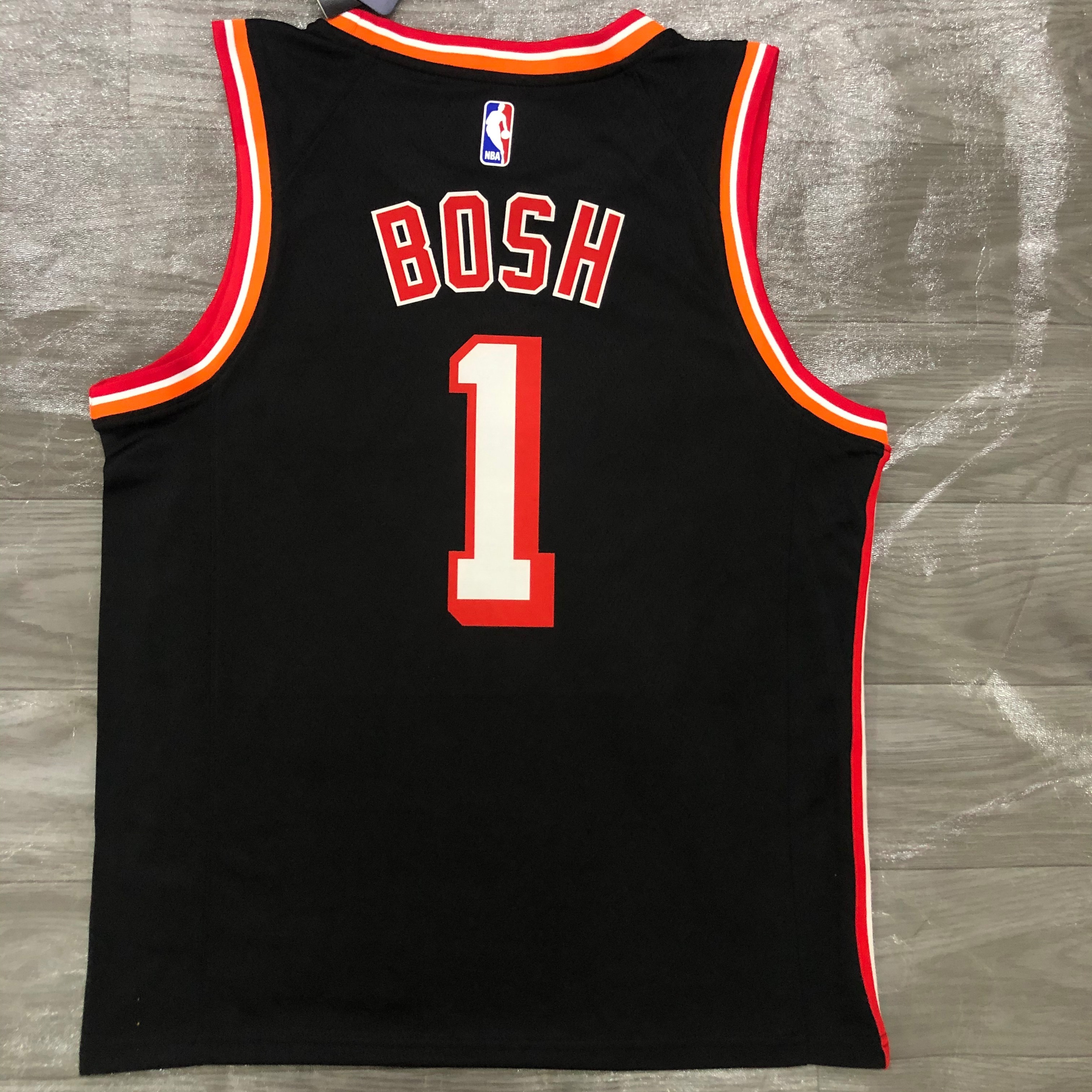 18 Heat retro night black # 1 Bosh