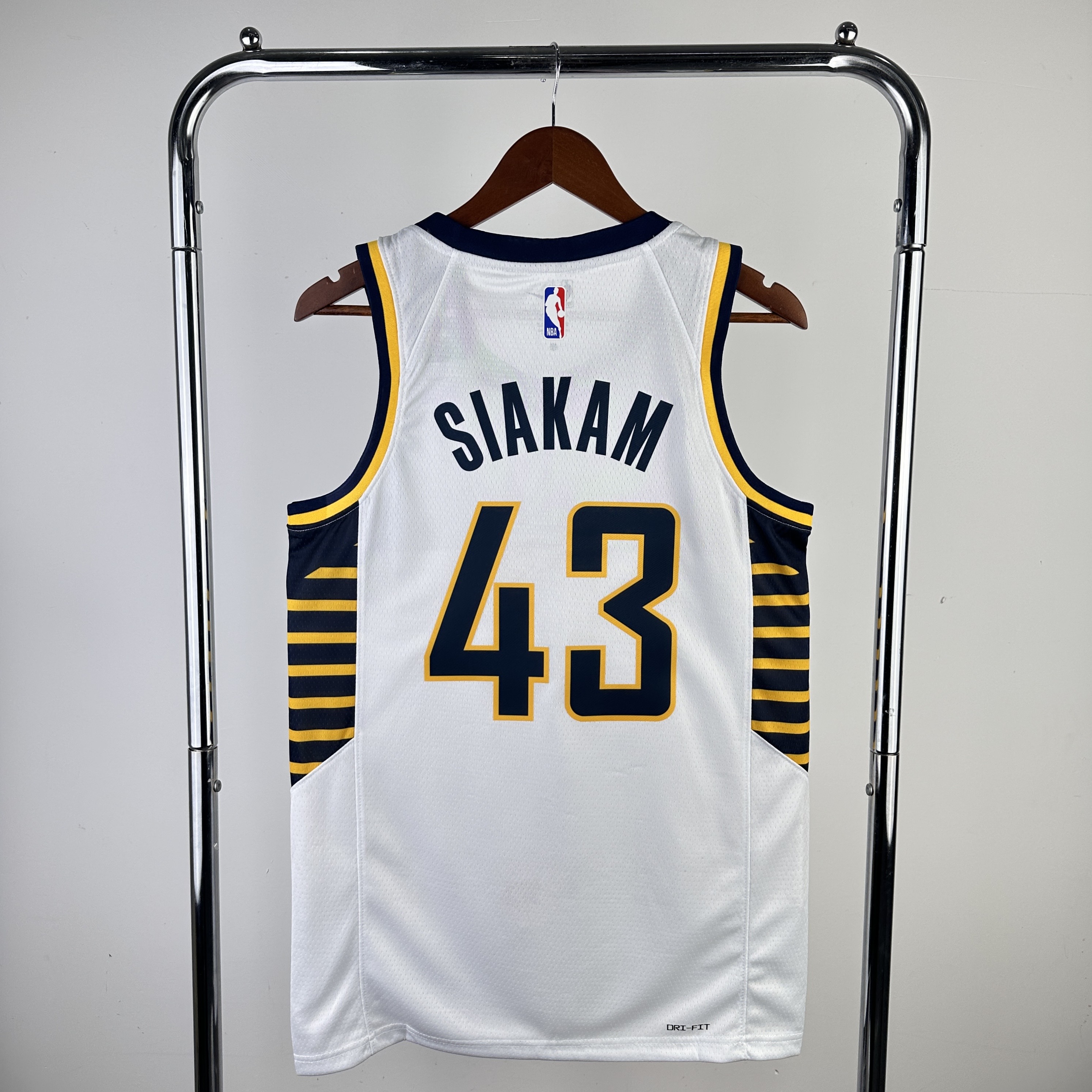 23 season Pacers home white 43 SIAKAM