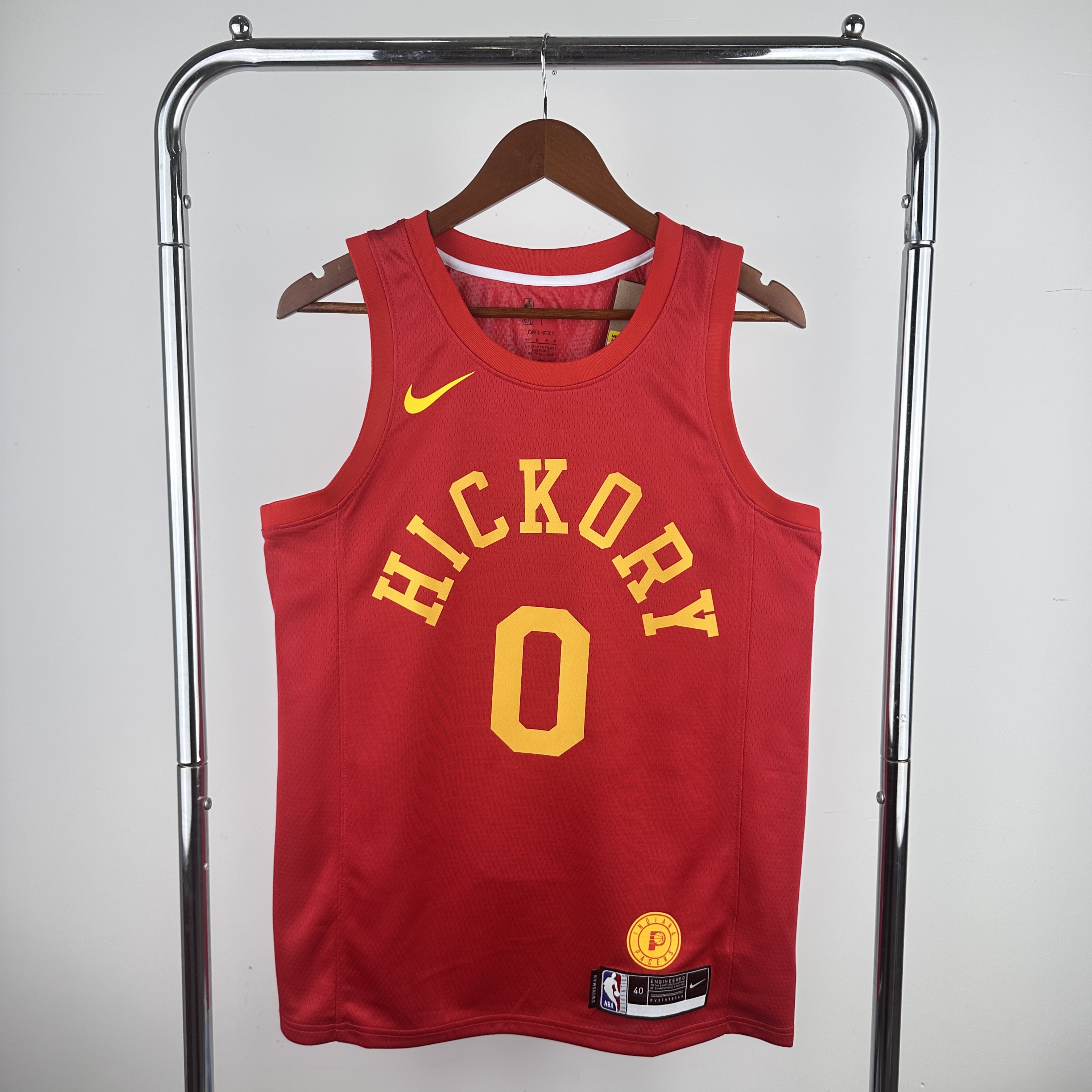 19 Pacers retro red No. 0 Halliburton