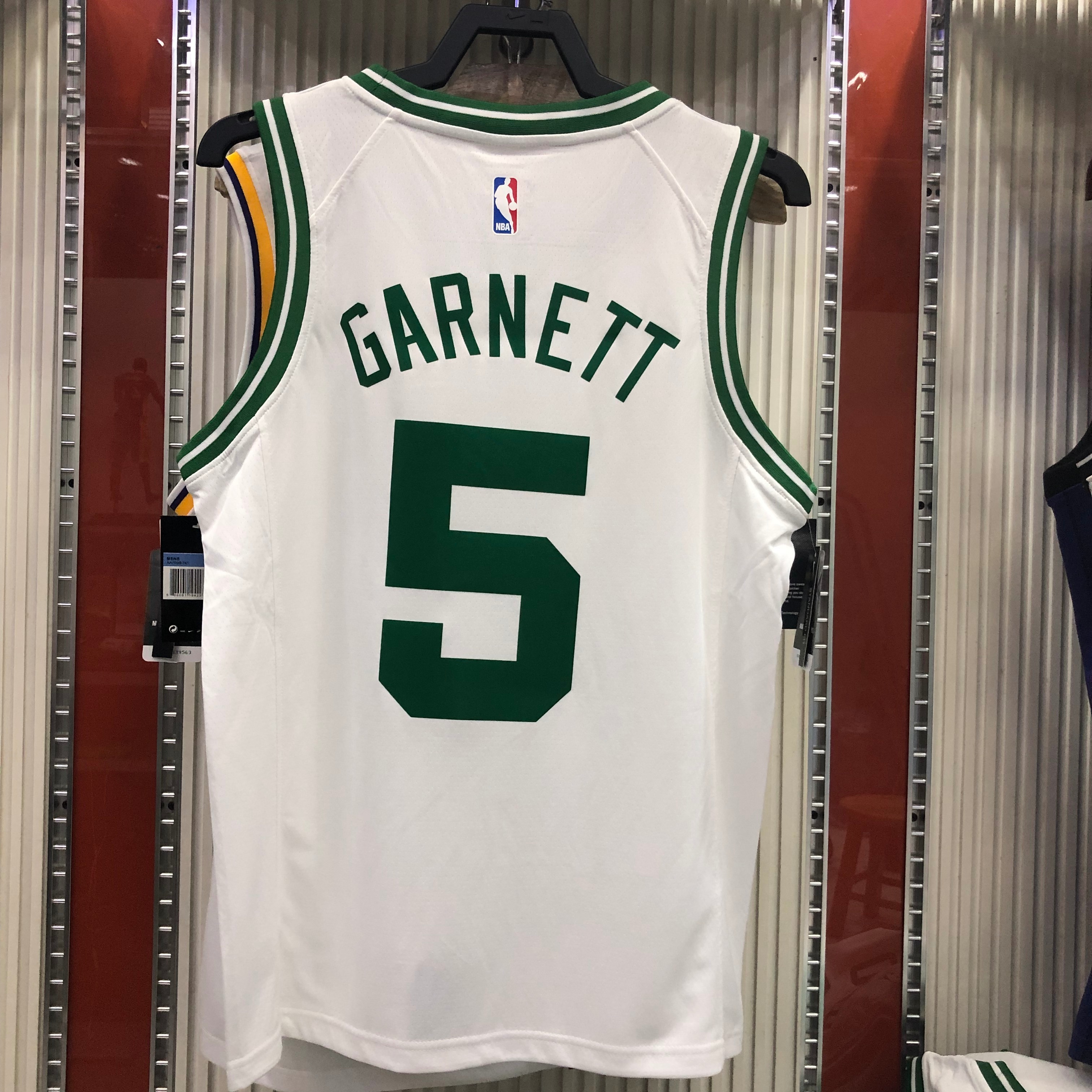 Celtics retro white No. 5 Garnett