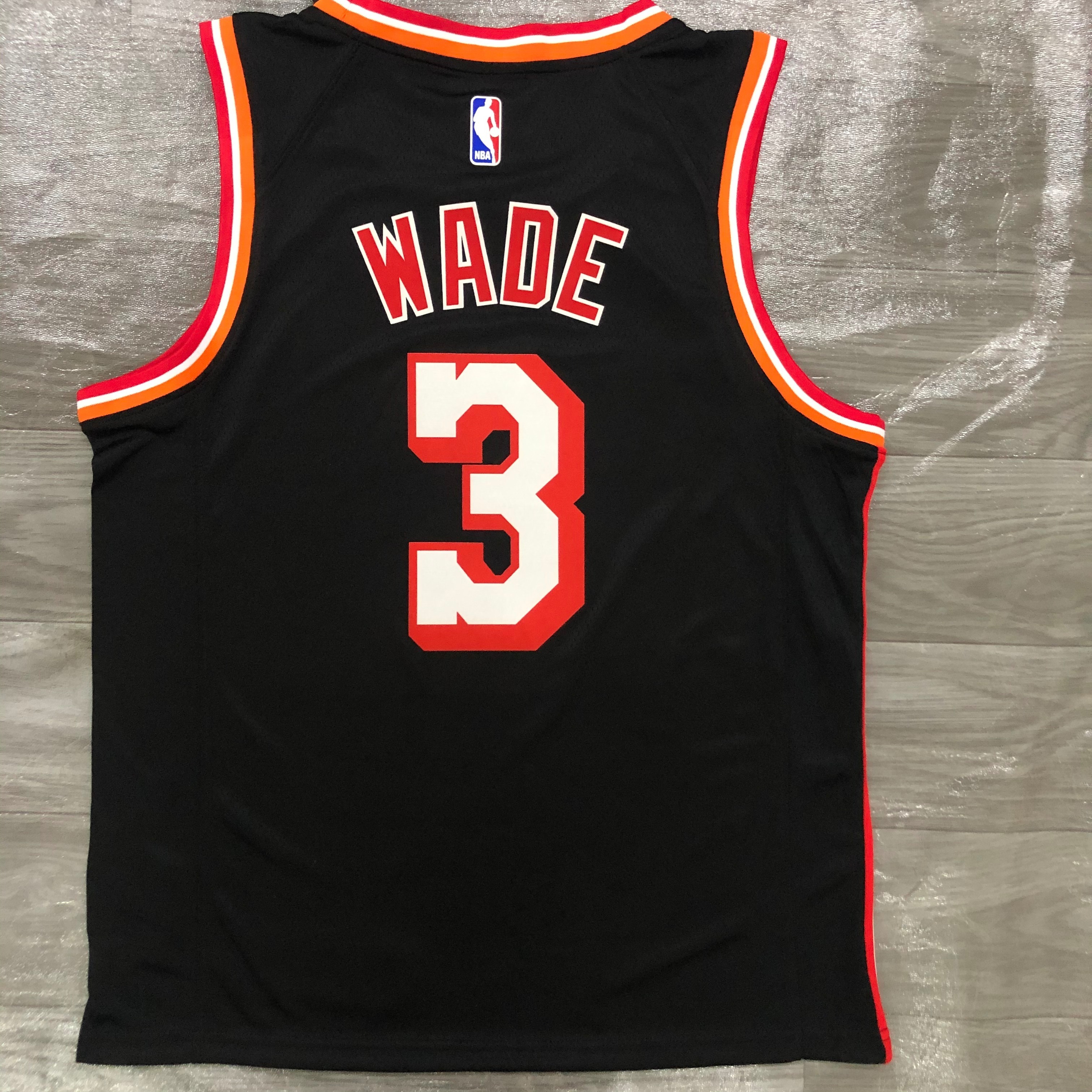 18 Heat throwback night black No. 3 Wade