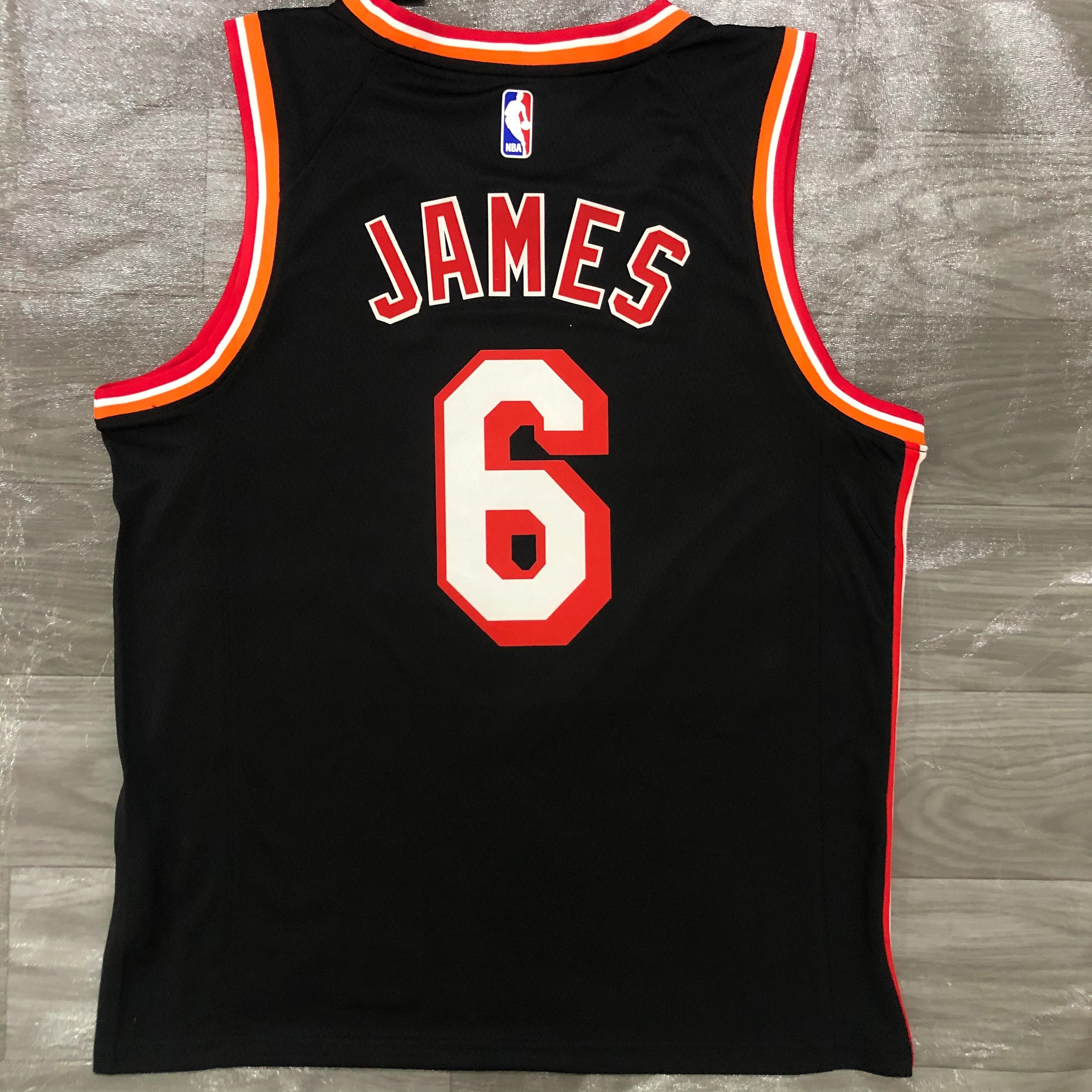 '18 Heat throwback night black # 6 James