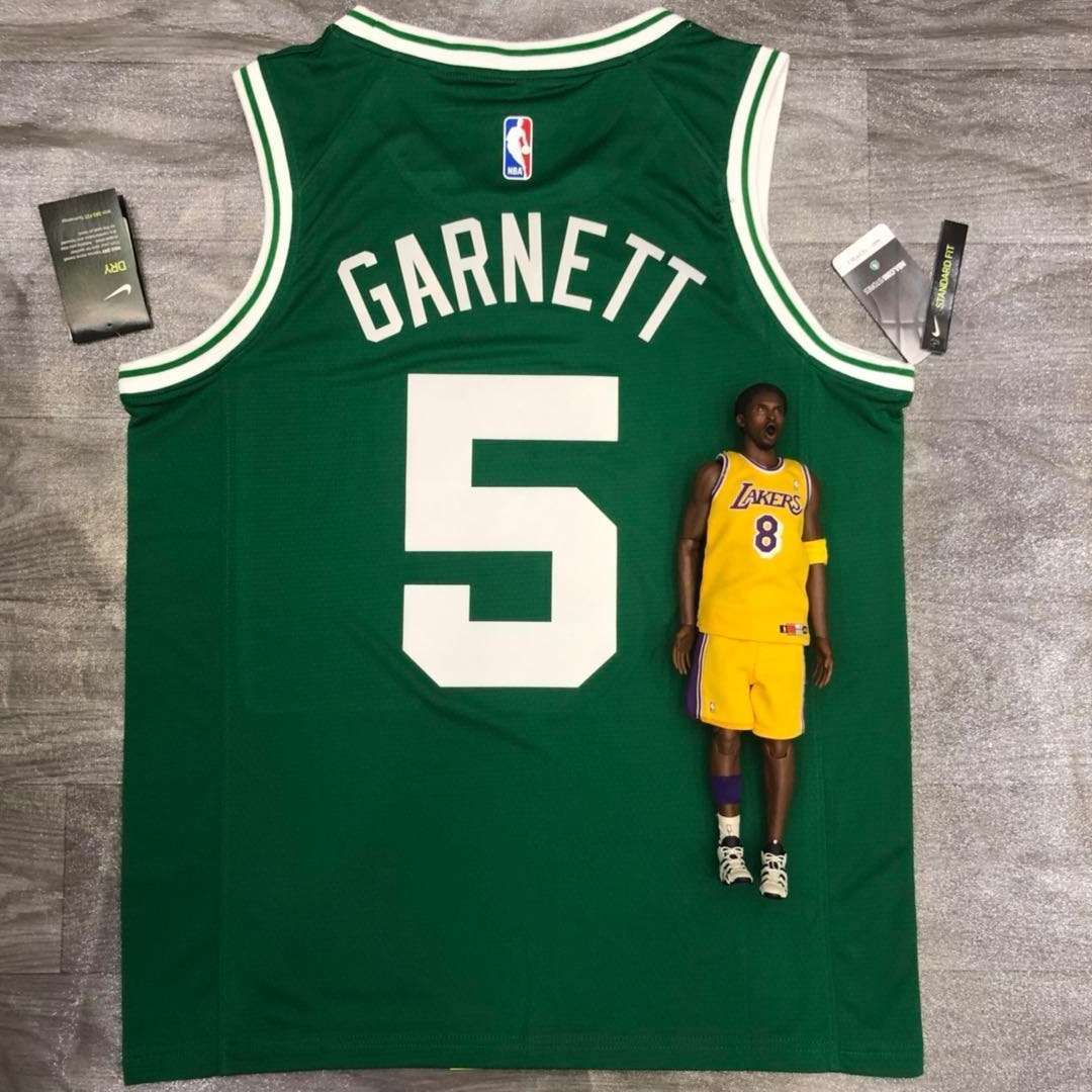 Celtics throwback green No. 5 Garnett