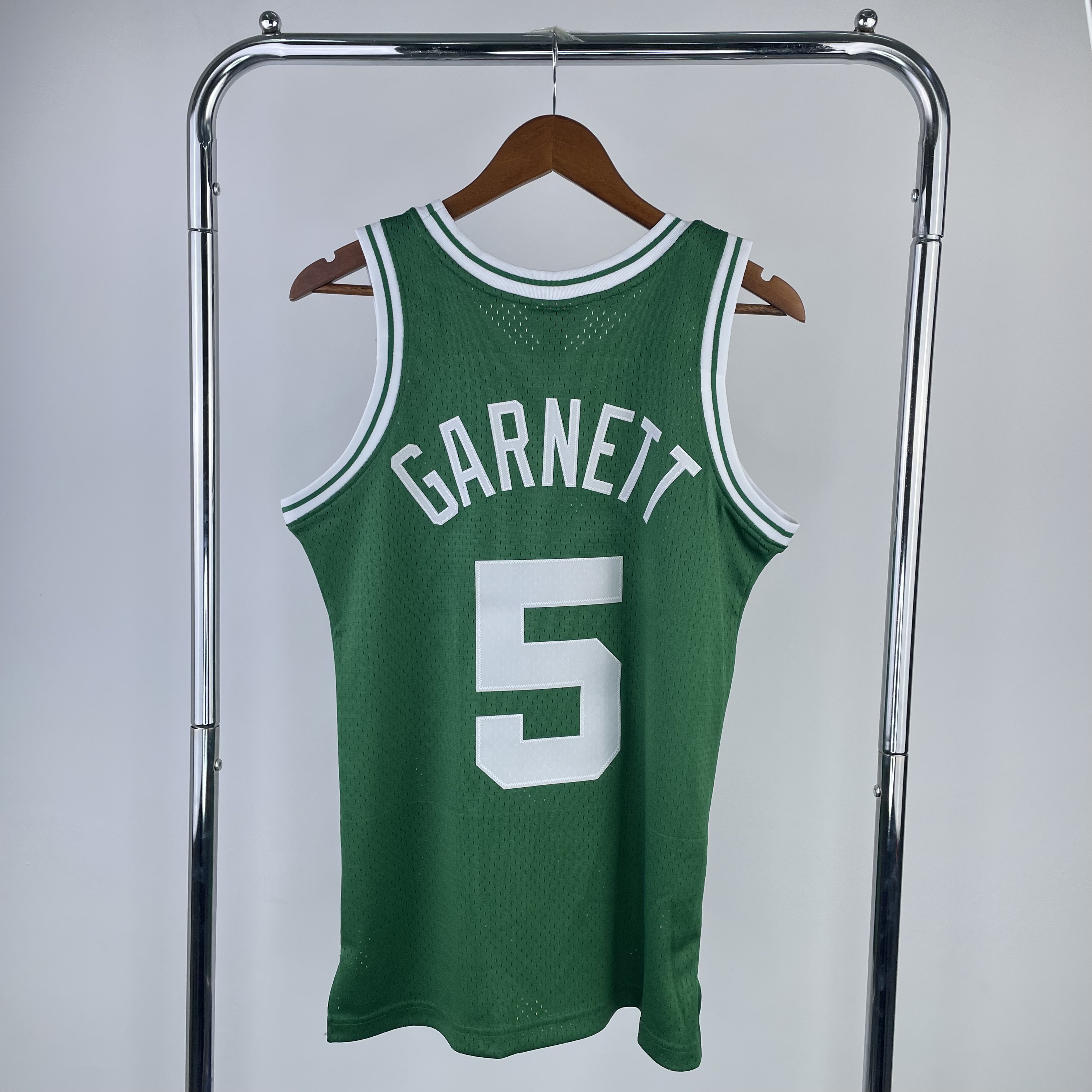 MN Hot Press Throwback jersey SW Celtics 200708 green No. 5 Garnett