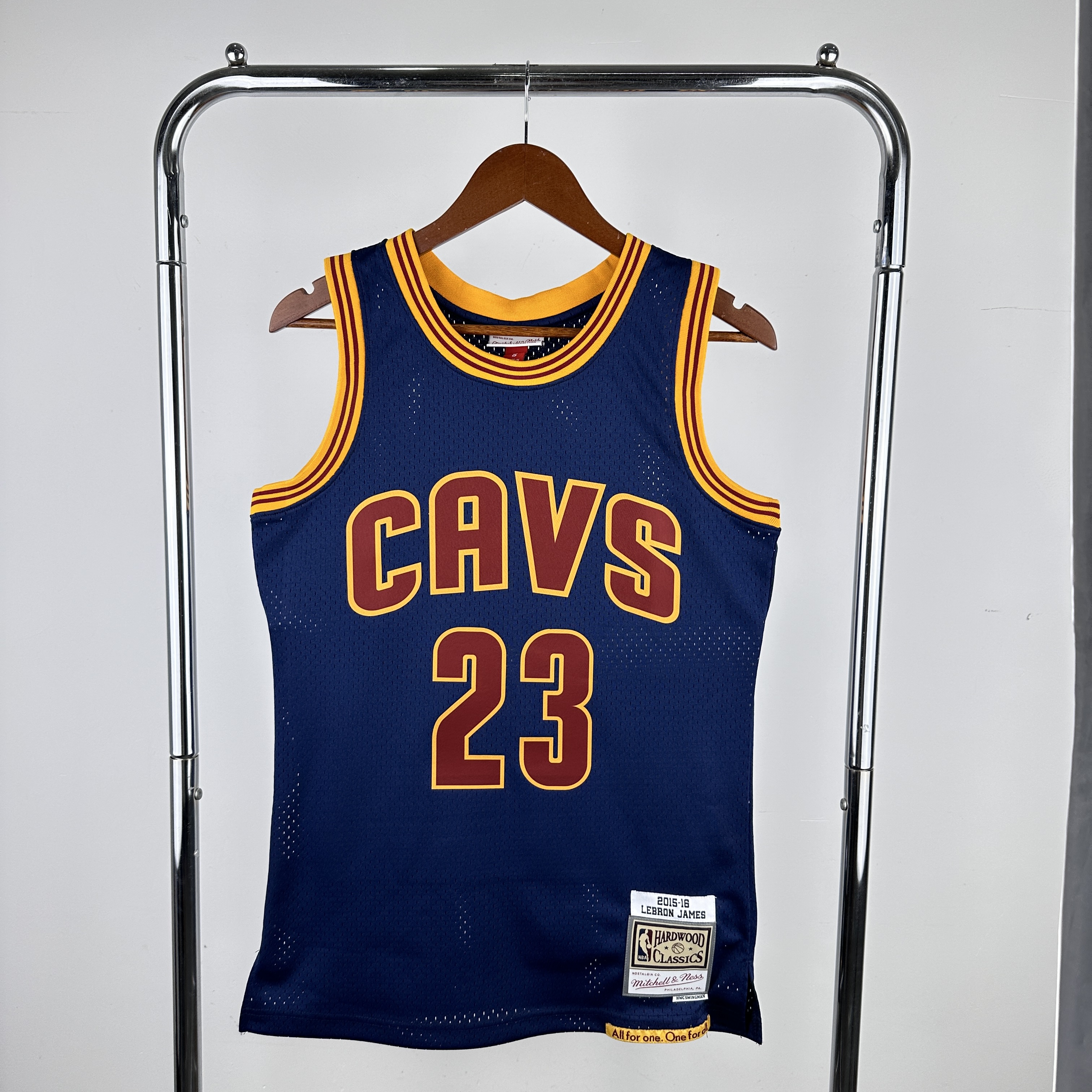 MN Hot Pressed Throwback jersey CAVS No. 23 James for the SW Cavaliers' 1516 season