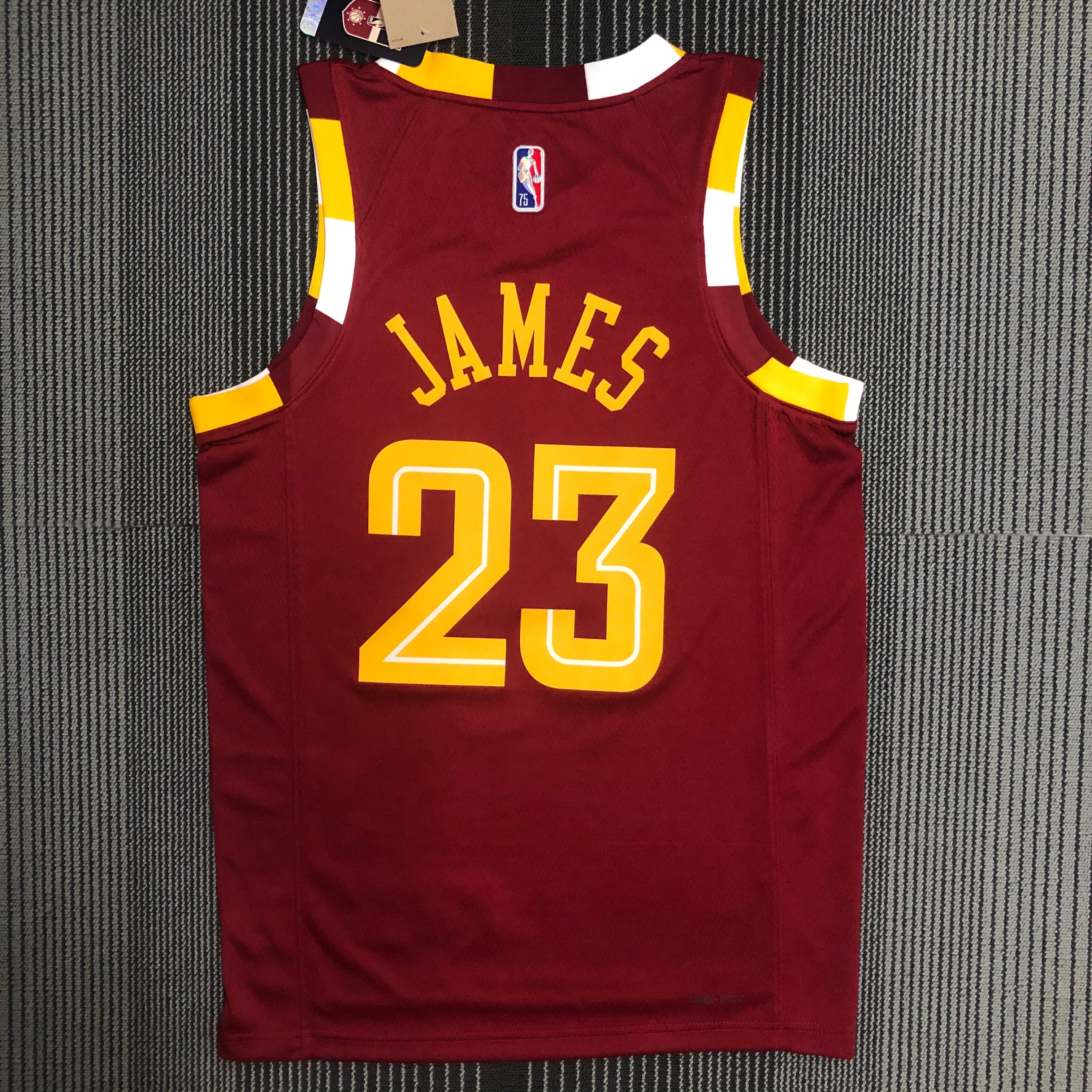 Cavaliers City version # 23 James in season 22