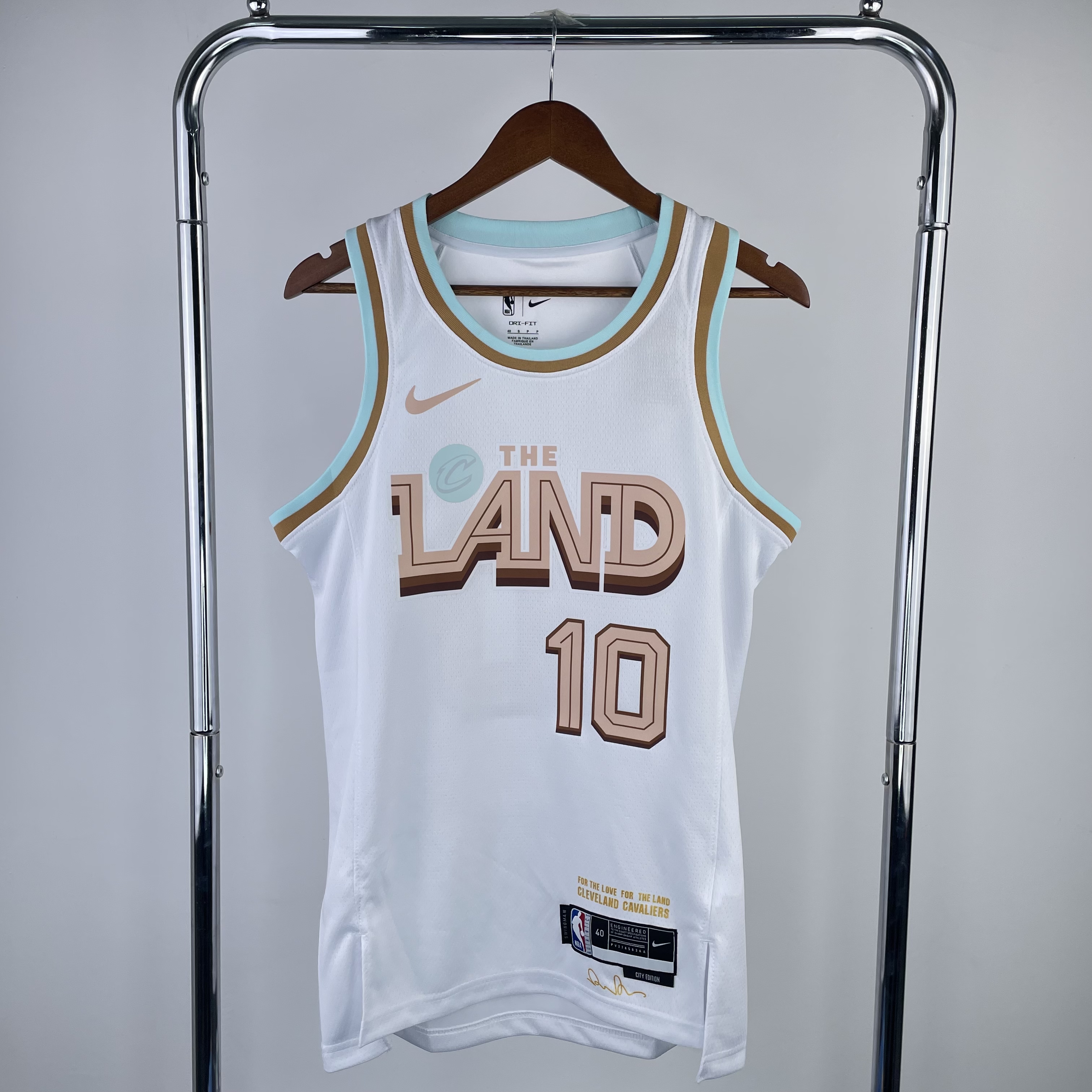 Season 23 Cavaliers City version No. 10 Garland