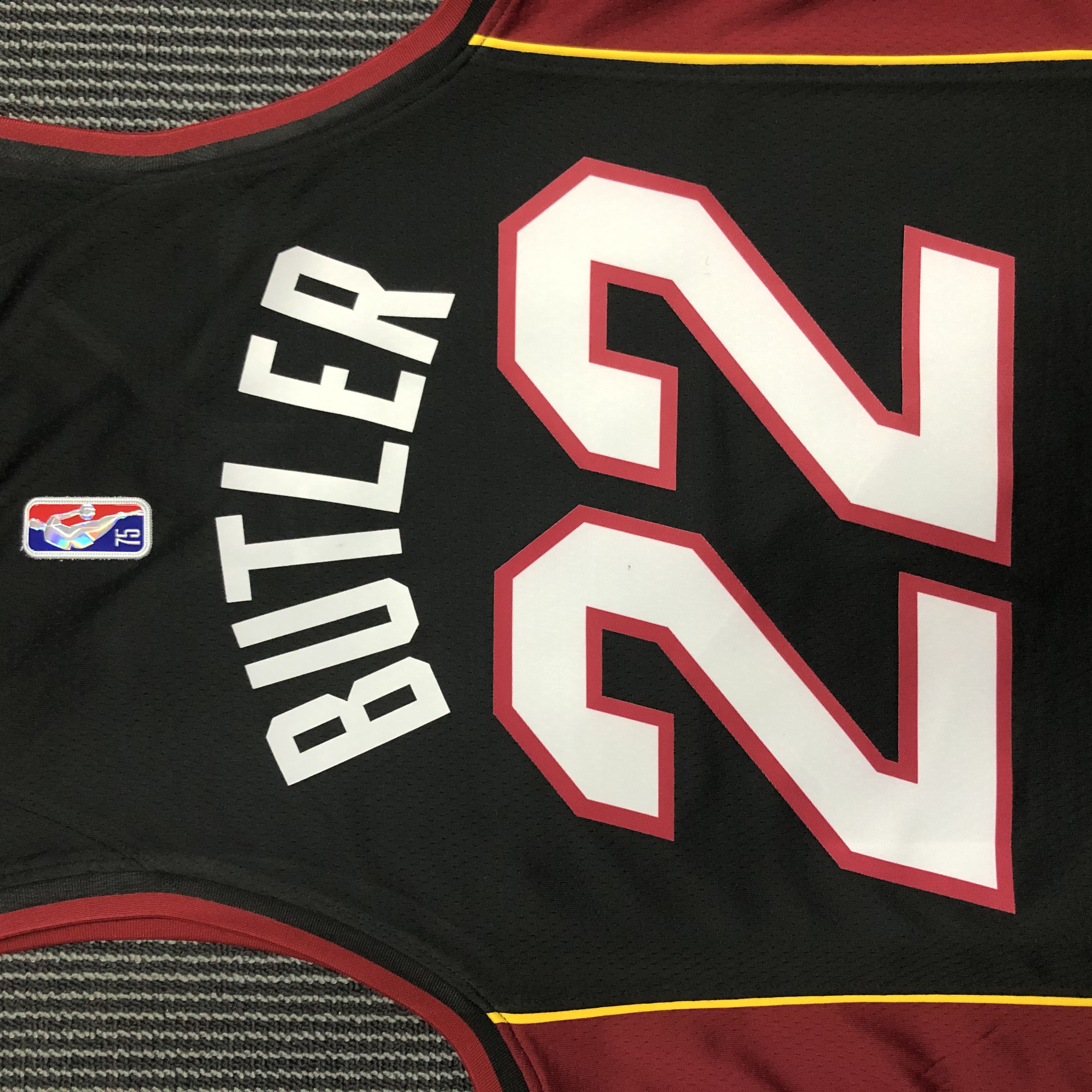 75th anniversary Heat black 22nd Butler