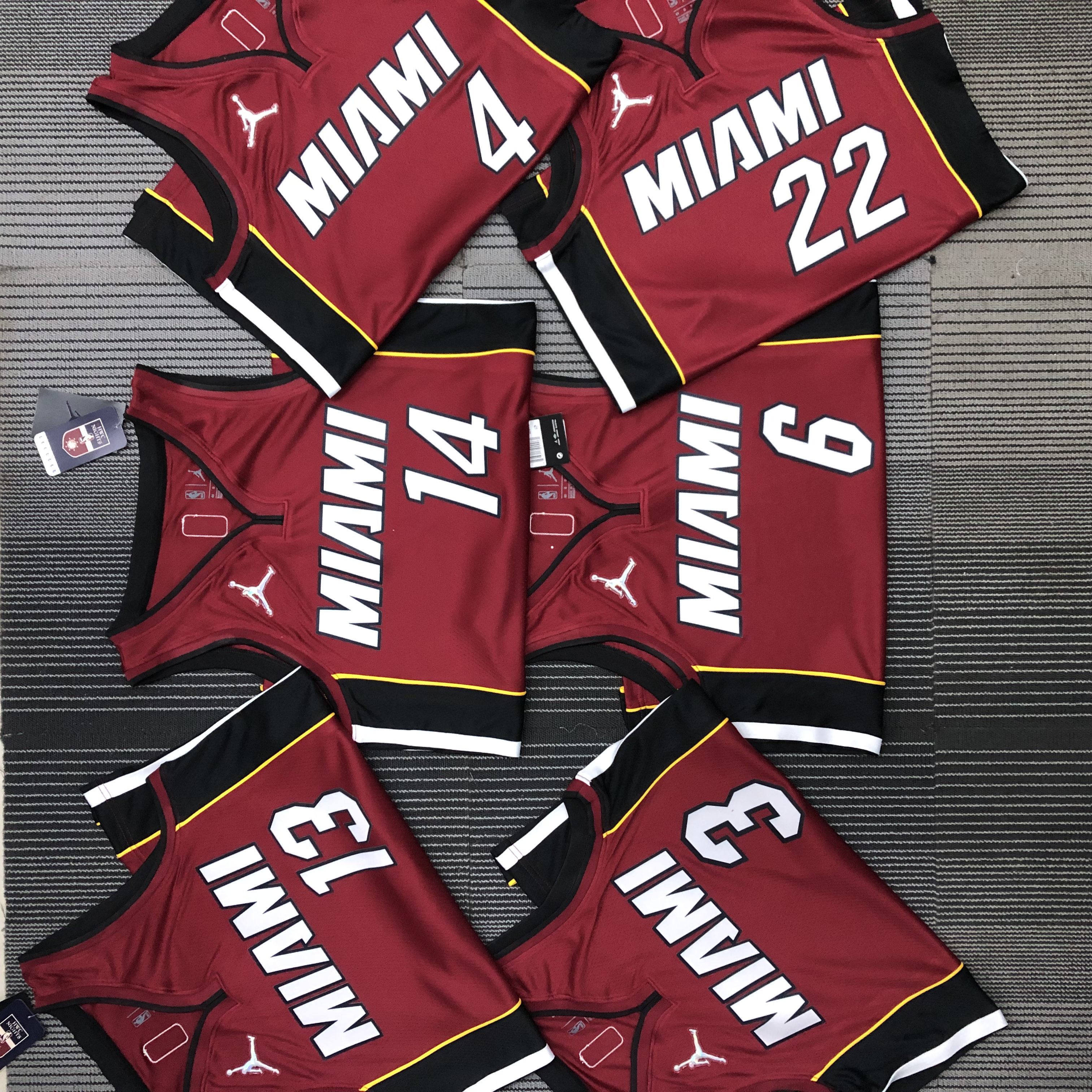 75th anniversary Heat flyers limited No. 22 Butler