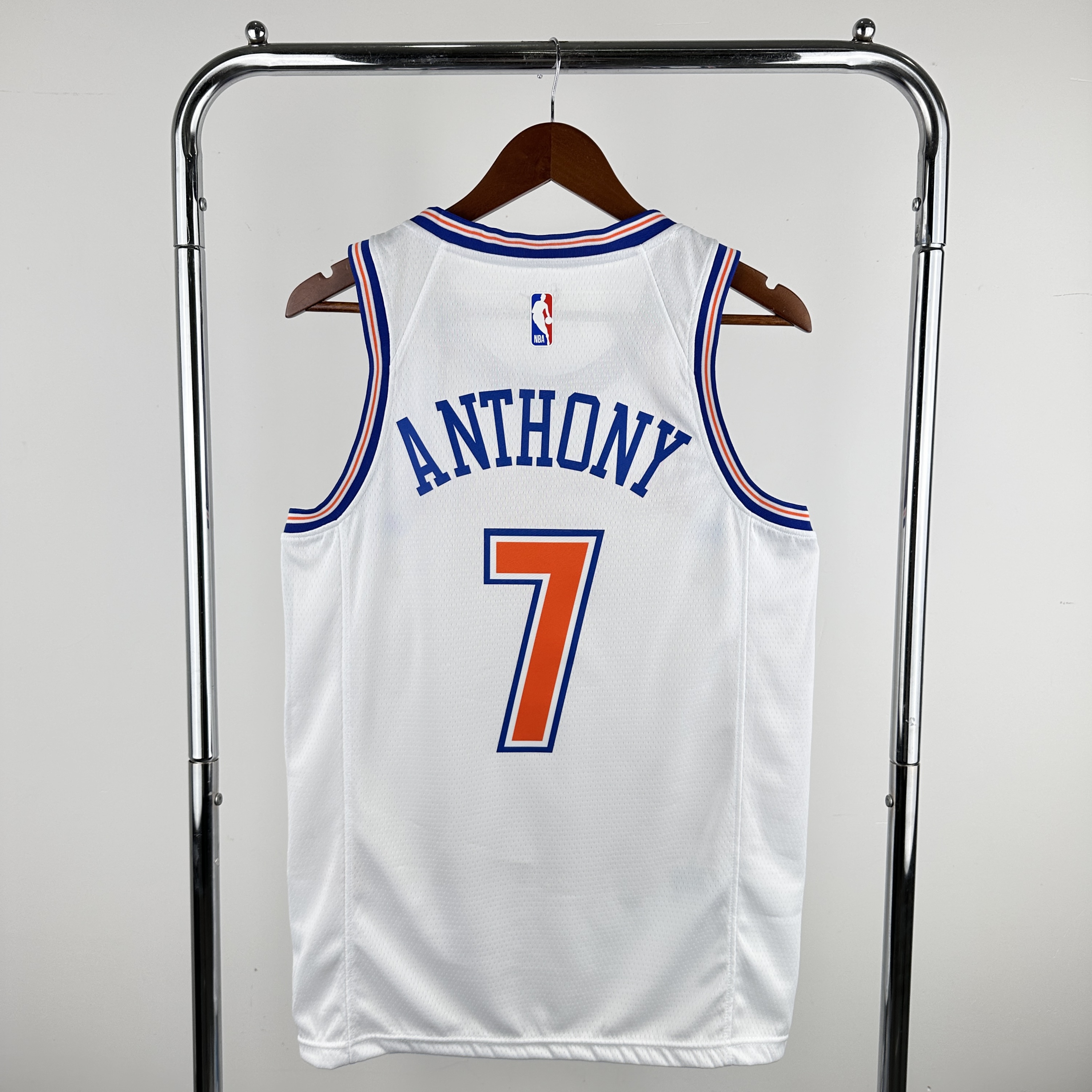 19 Knicks limited No. 7 Anthony