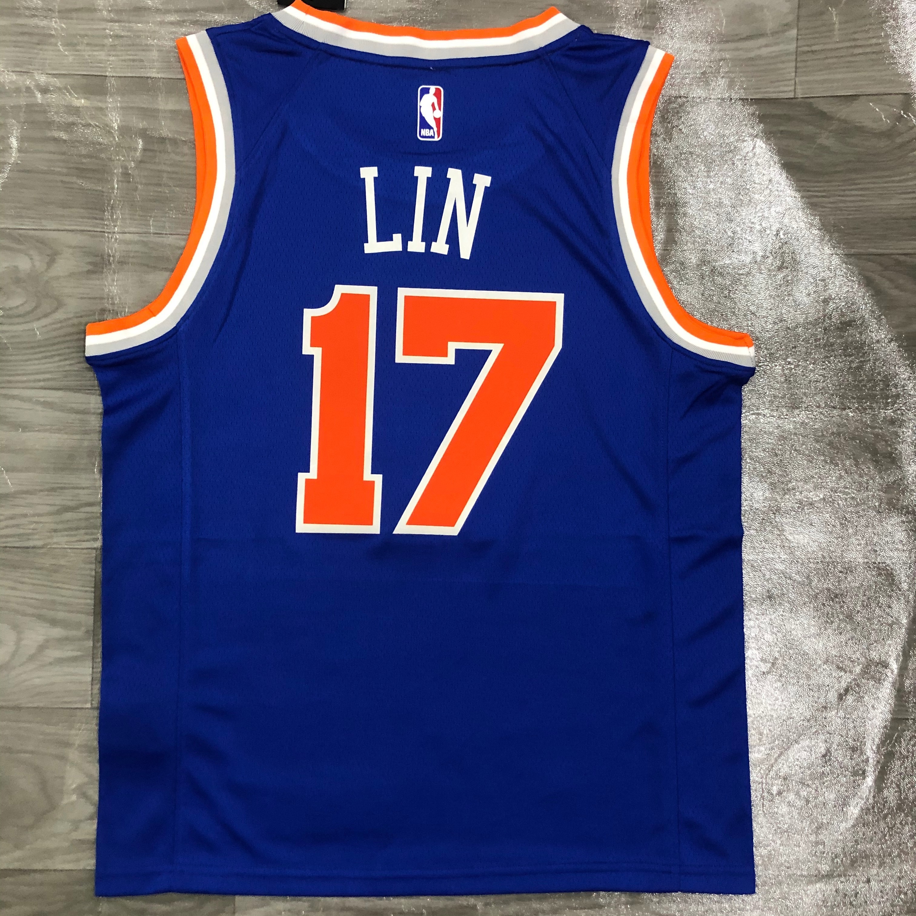 Knicks blue # 17  Lin