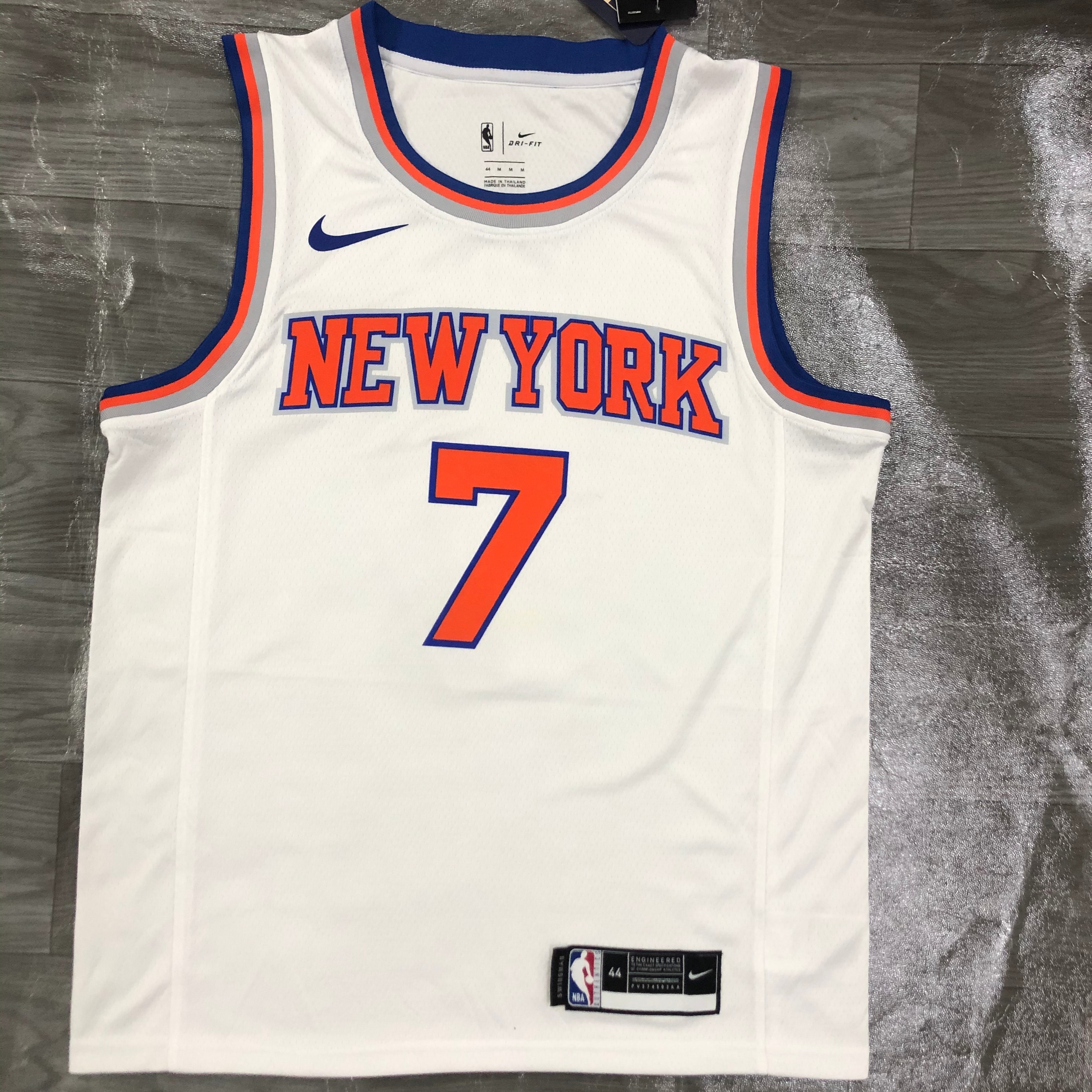 Knicks white number 7 Carmelo Anthony