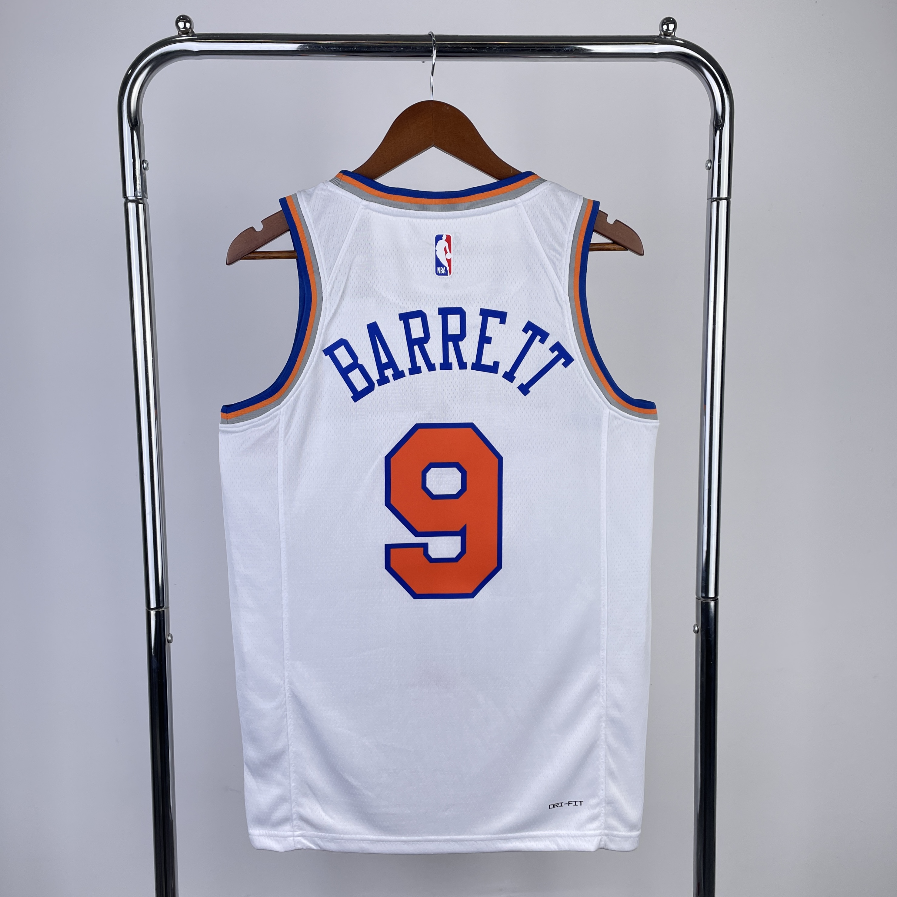 Knicks white No. 9 Barrett in 23 seasons