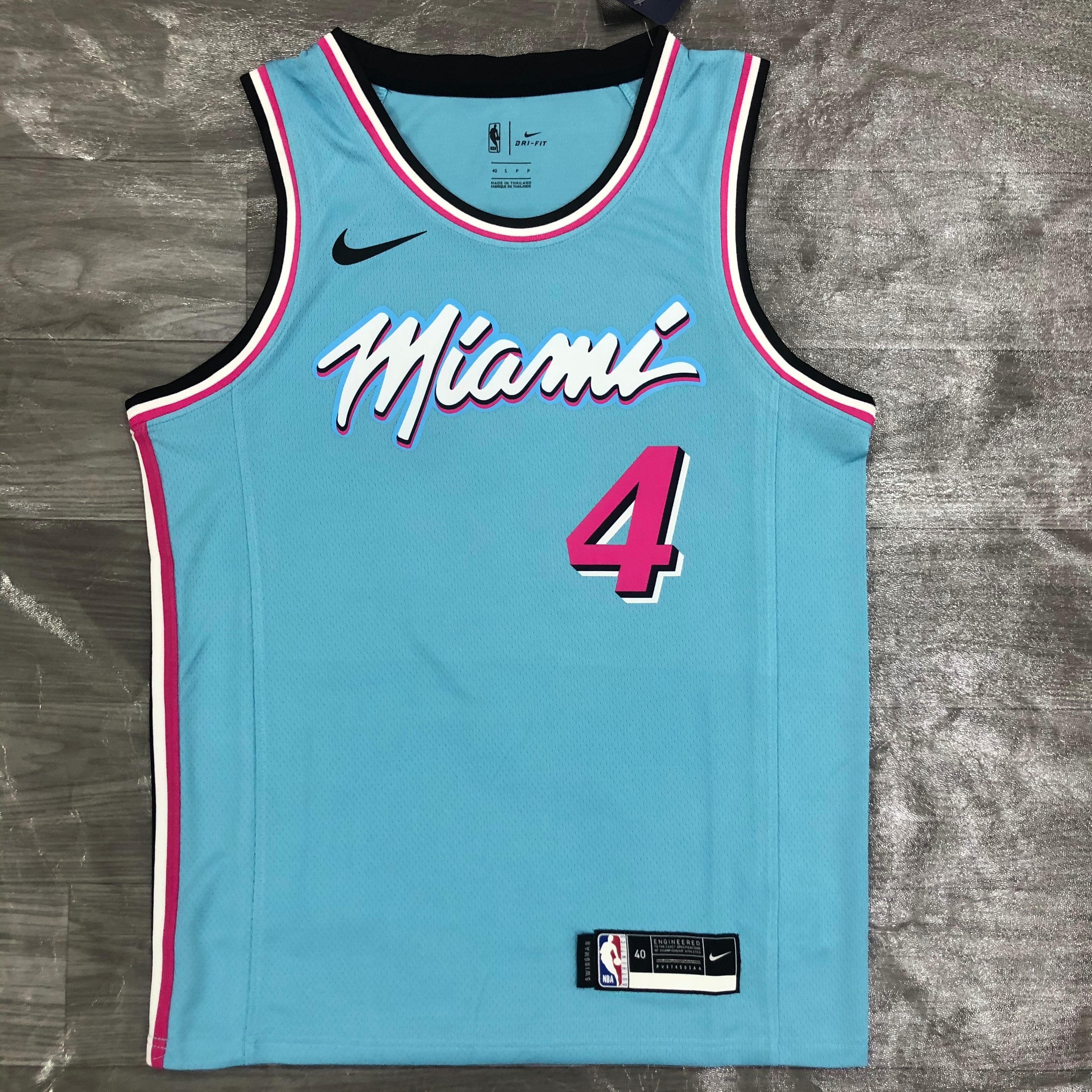 Heat crewneck blue No. 4 Oladipo