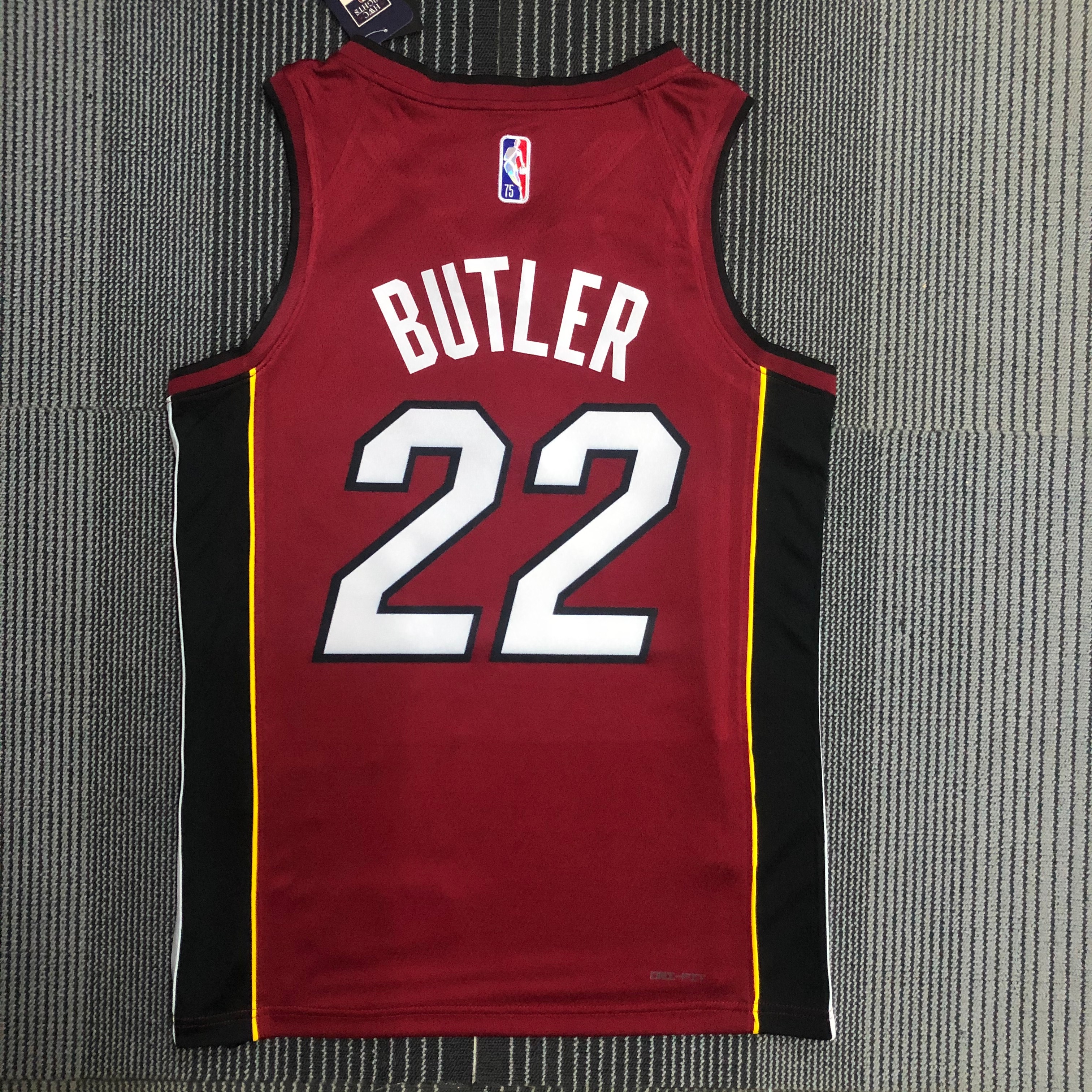 75th anniversary Heat flyers limited No. 22 Butler